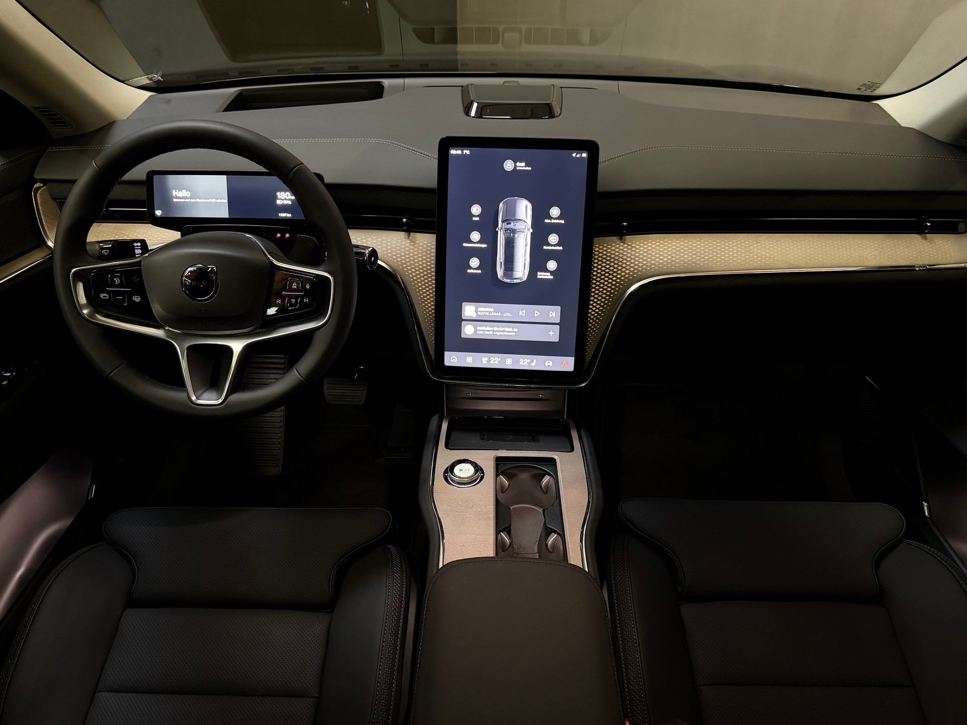 VOLVO EX90 Twin Performance 111 kWh Ultra AWD-image-19