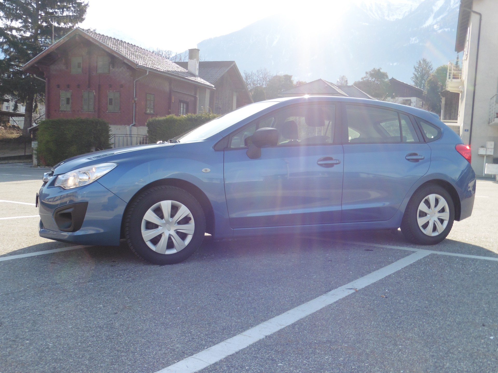 SUBARU Impreza 1.6 Swiss one CVT-showroom-element-3