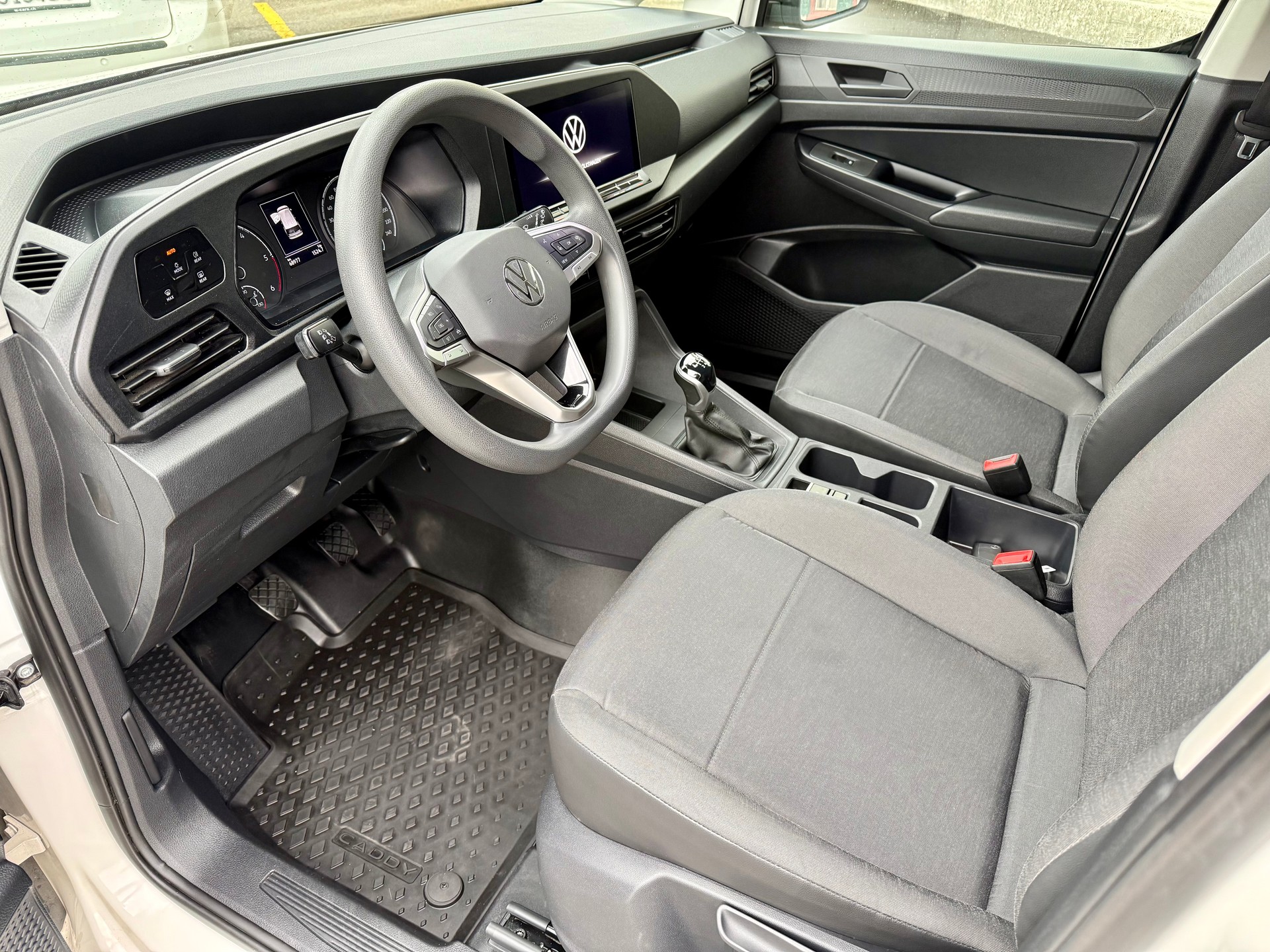 VW Caddy 2.0TDI * 8 fach * Garantie * Fahrassistenzpaket *-image-6