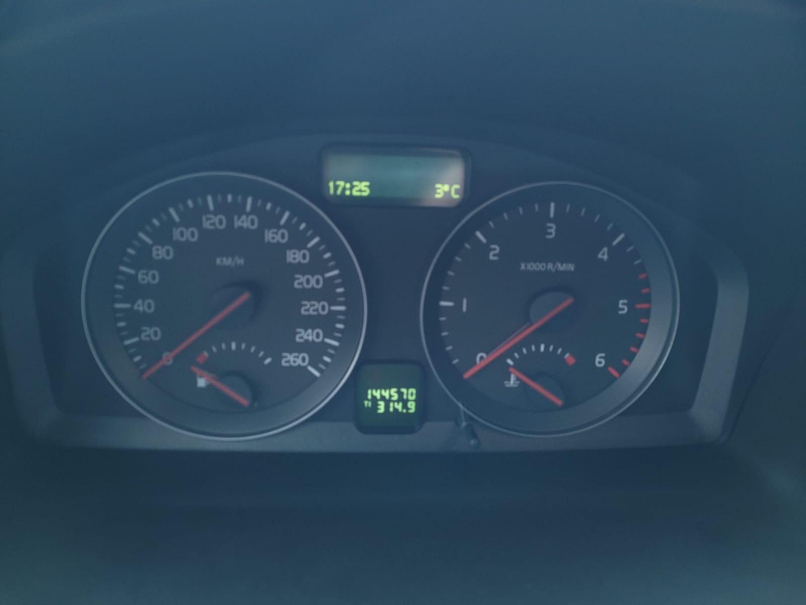 VOLVO C30 2.0D Momentum Powershift-image-5