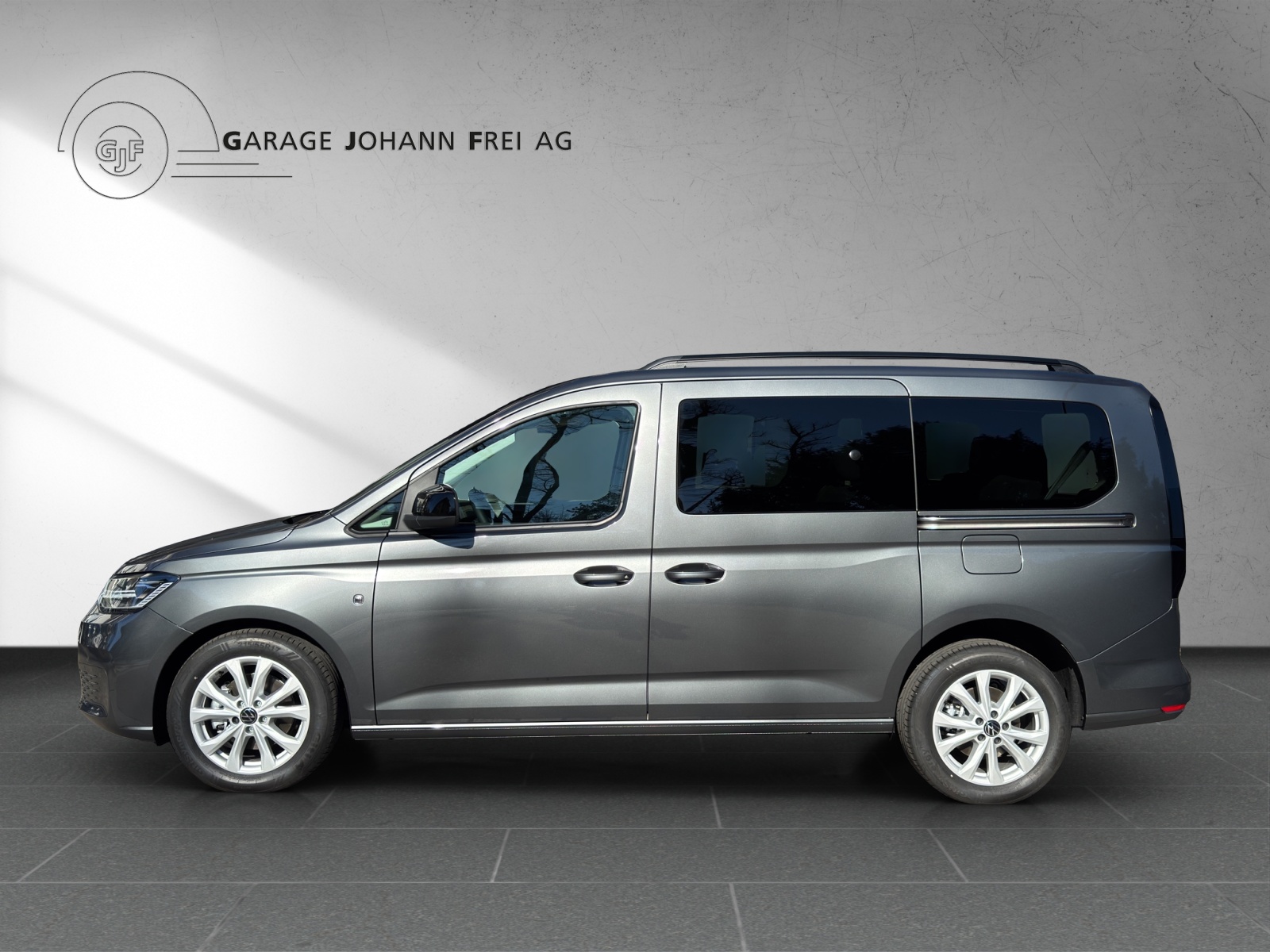 VW Caddy Maxi 1.5 TSI Liberty DSG-image-1