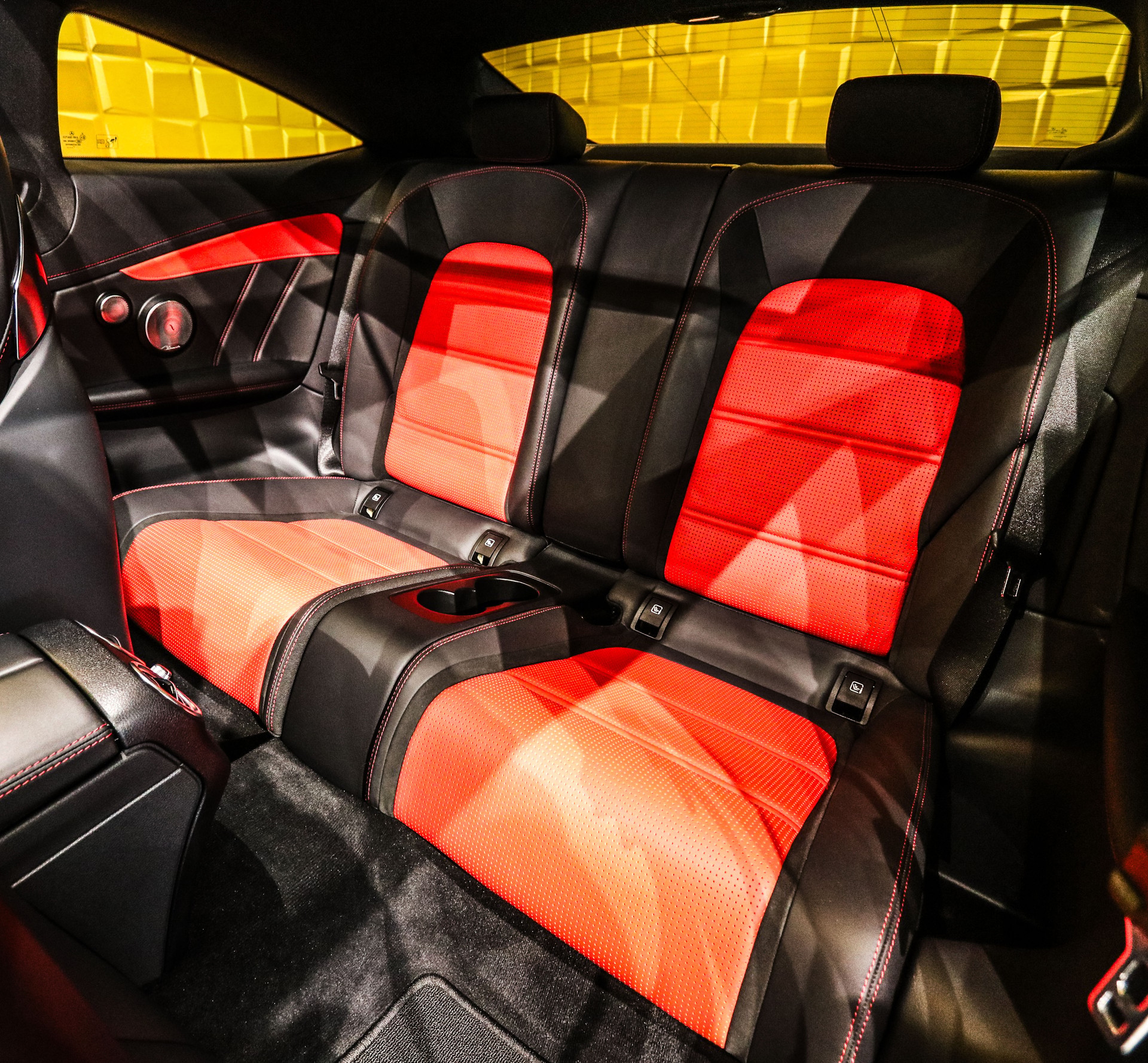 MERCEDES-BENZ C 63 S AMG Coupe Speedshift NO OPF-image-17