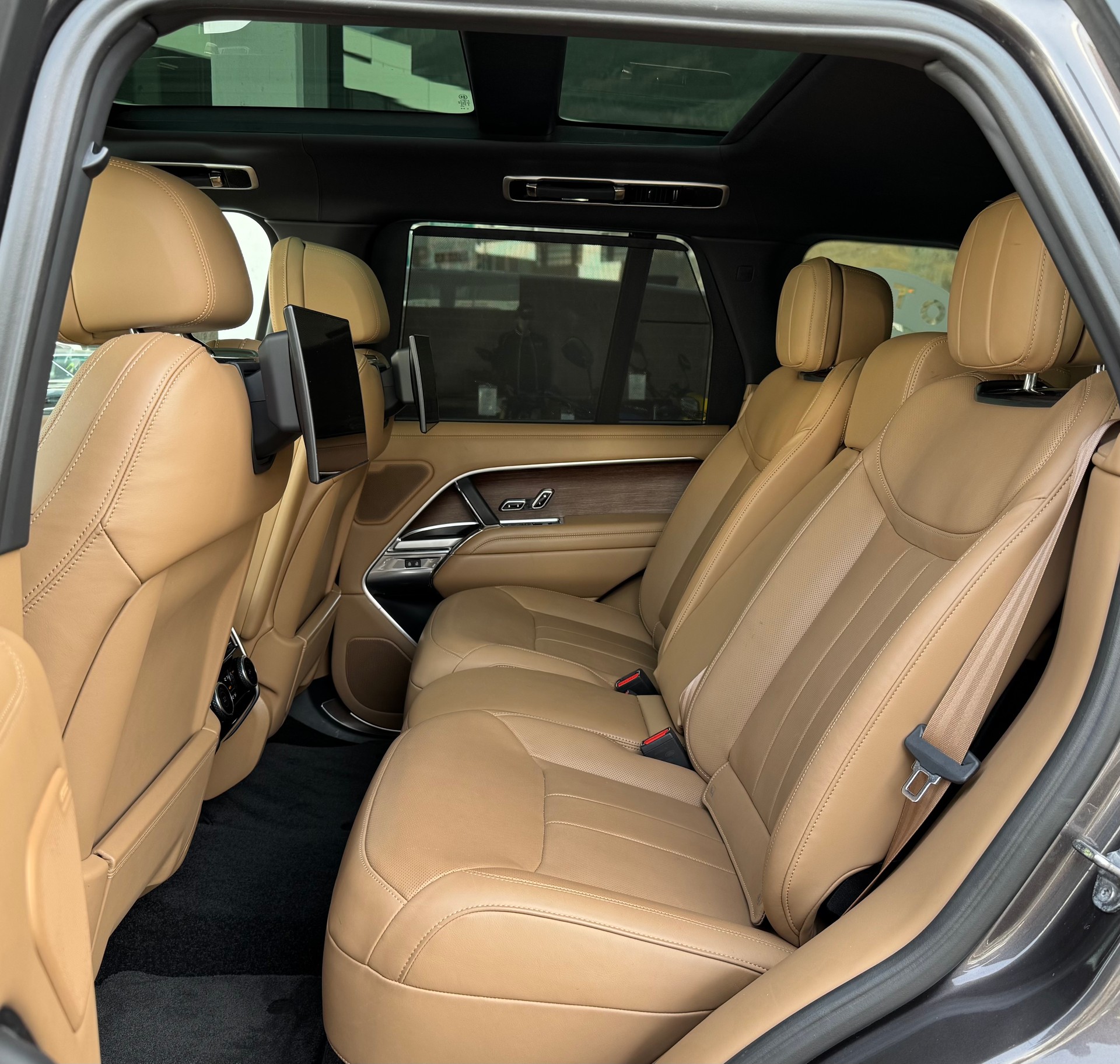 LAND ROVER Range Rover P530 4.4 V8 Autobiography Automatic-image-9