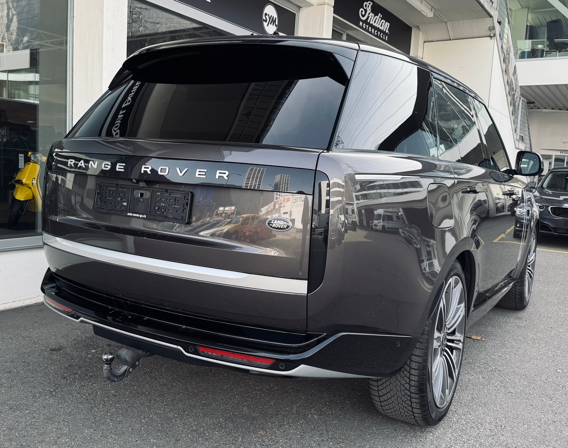 LAND ROVER Range Rover P530 4.4 V8 Autobiography Automatic-image-4