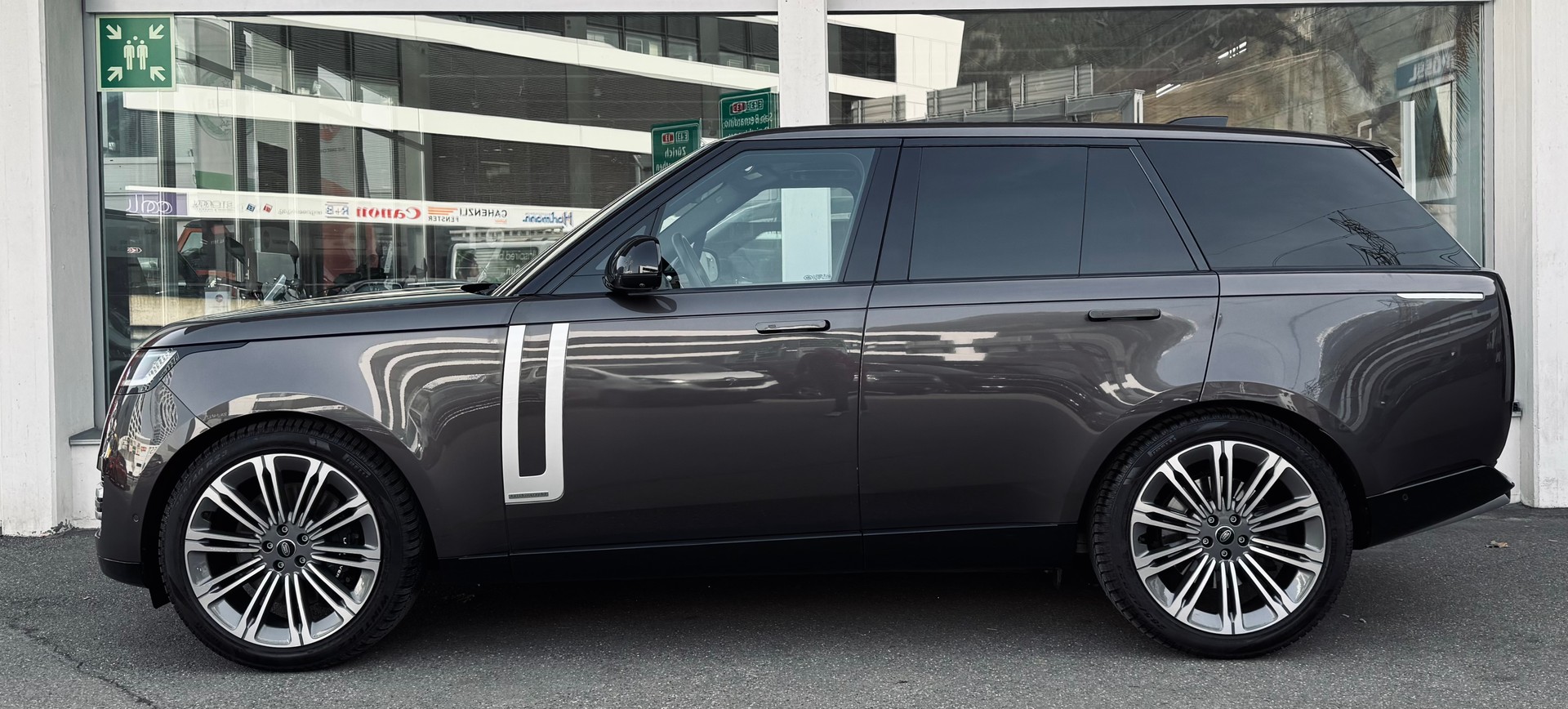 LAND ROVER Range Rover P530 4.4 V8 Autobiography Automatic-image-2