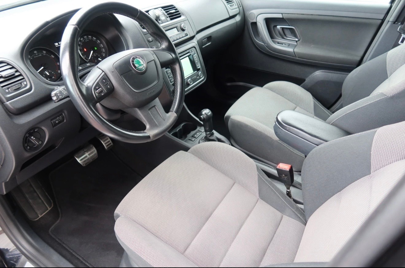 SKODA Fabia 1.2 TSI Monte Carlo DSG-image-10