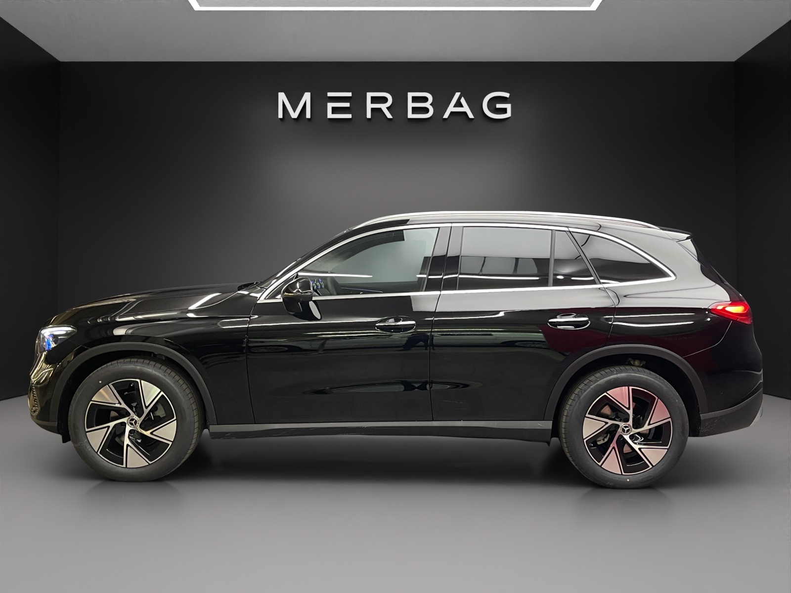 MERCEDES-BENZ GLC 200 4Matic 9G-Tronic-image-2