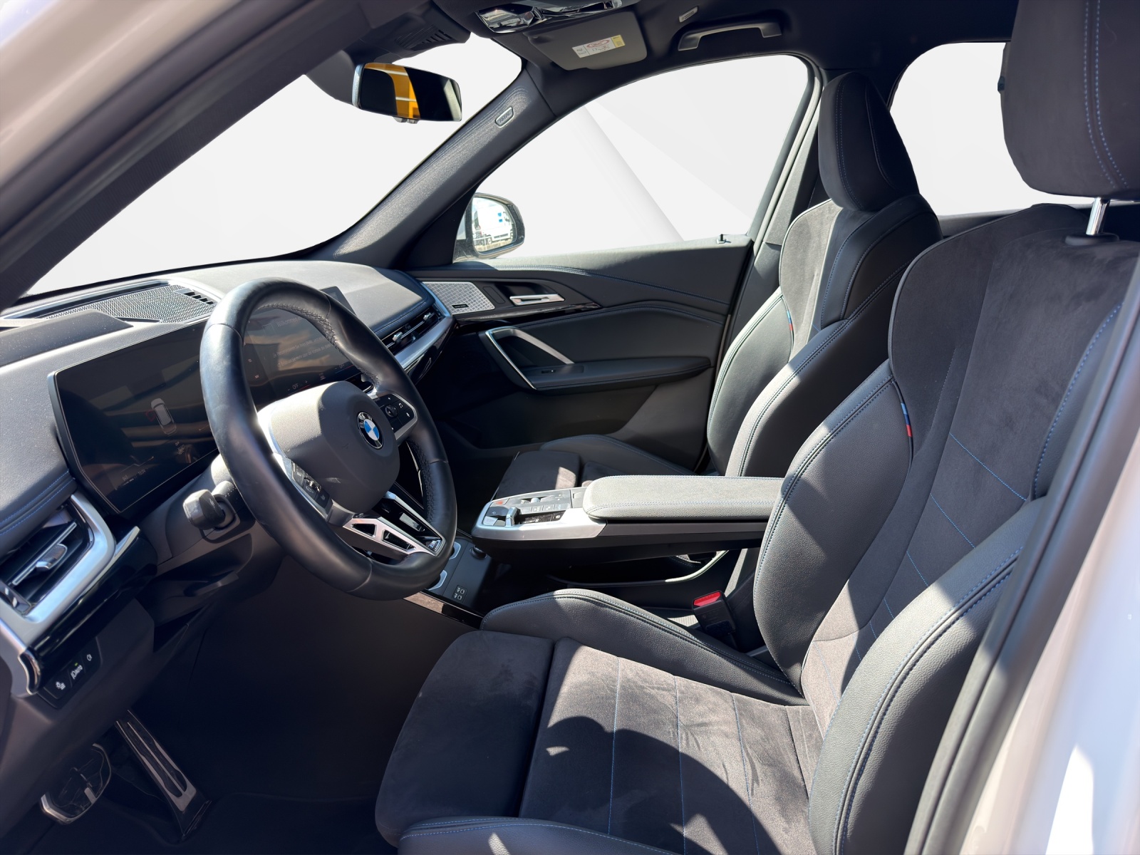 BMW X1 xDrive 20d 48V M Sport-image-11