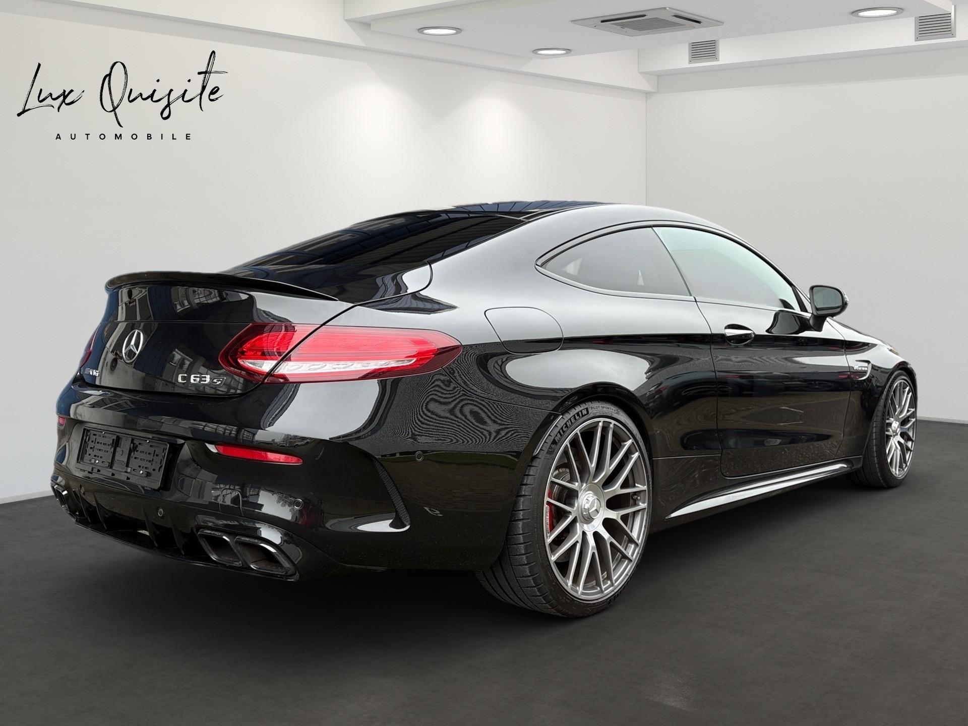 MERCEDES-BENZ C 63 S AMG 9G-tronic-image-4
