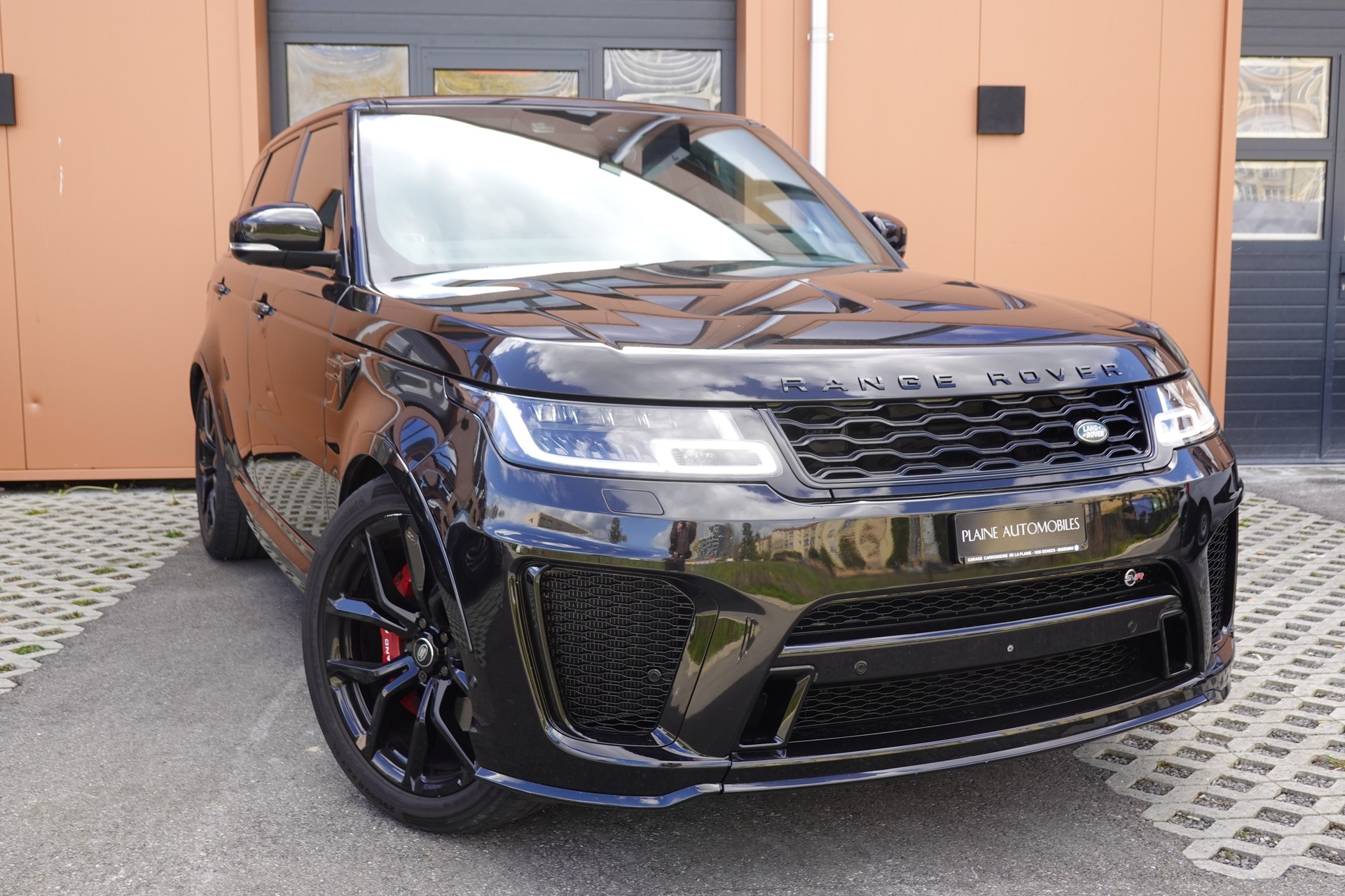 LAND ROVER Range Rover Sport 5.0 V8 S/C SVR Facelift 575' - "Toit Ouvrant * Roues 22' * Carbon * Son Meridian * Sièges Chauf./Ventilés"