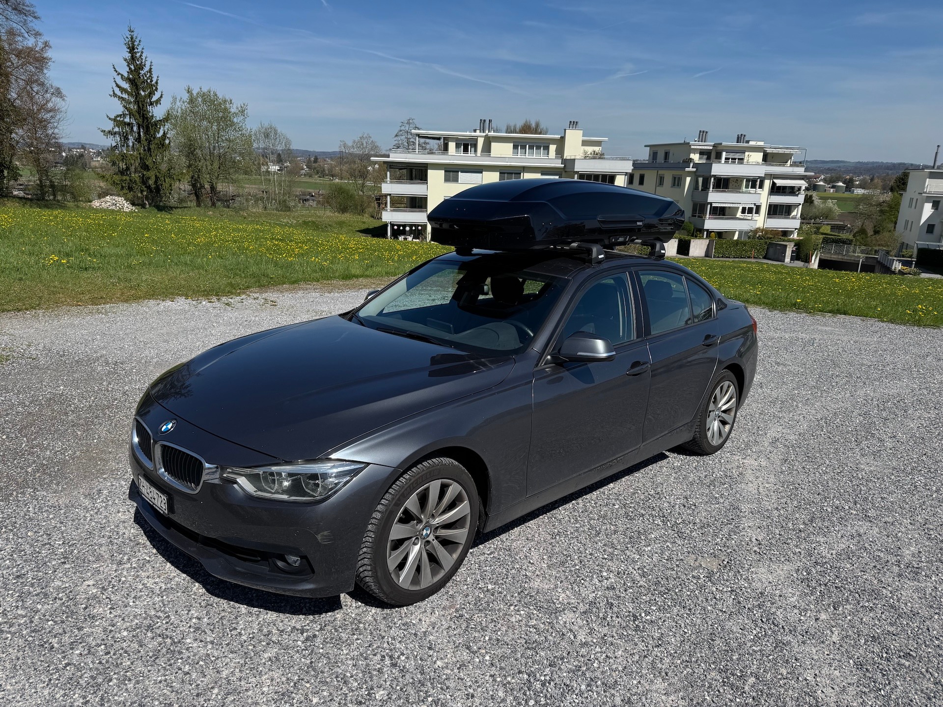BMW 330i xDrive Steptronic-image-0