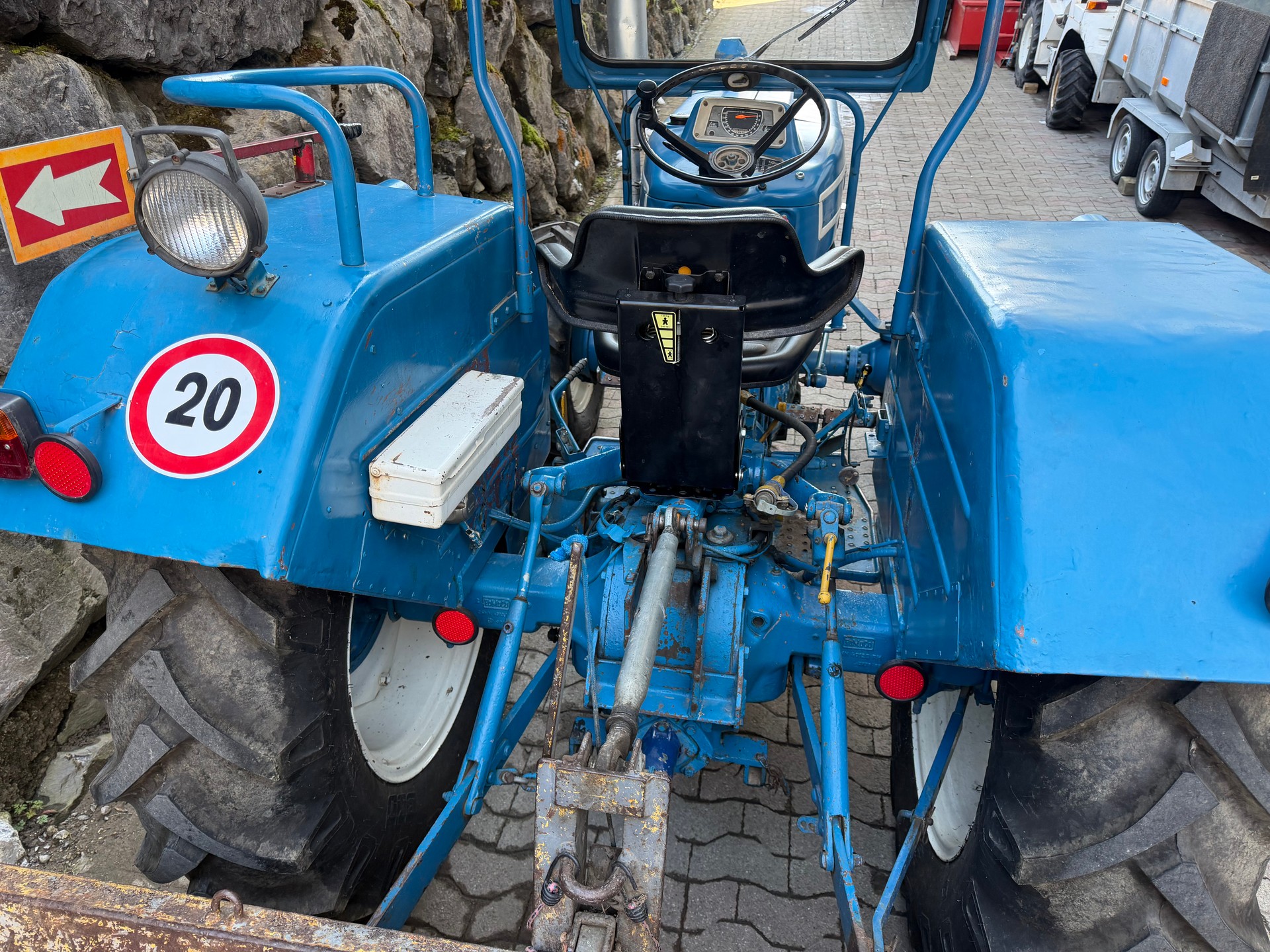 FORD Traktor 4x4 3000-image-10