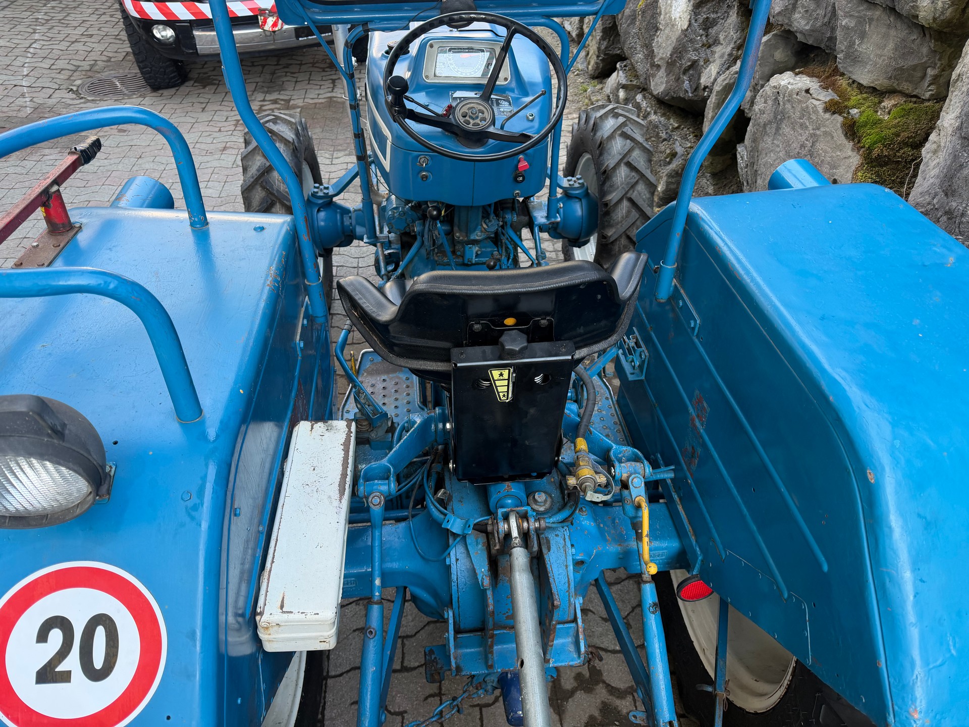 FORD Traktor 4x4 3000-image-9