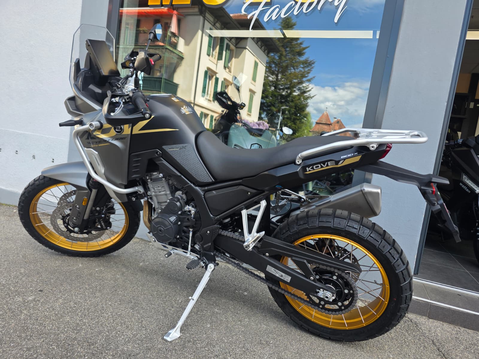 KOVE 800 X PRO ADVENTURE-showroom-element-2