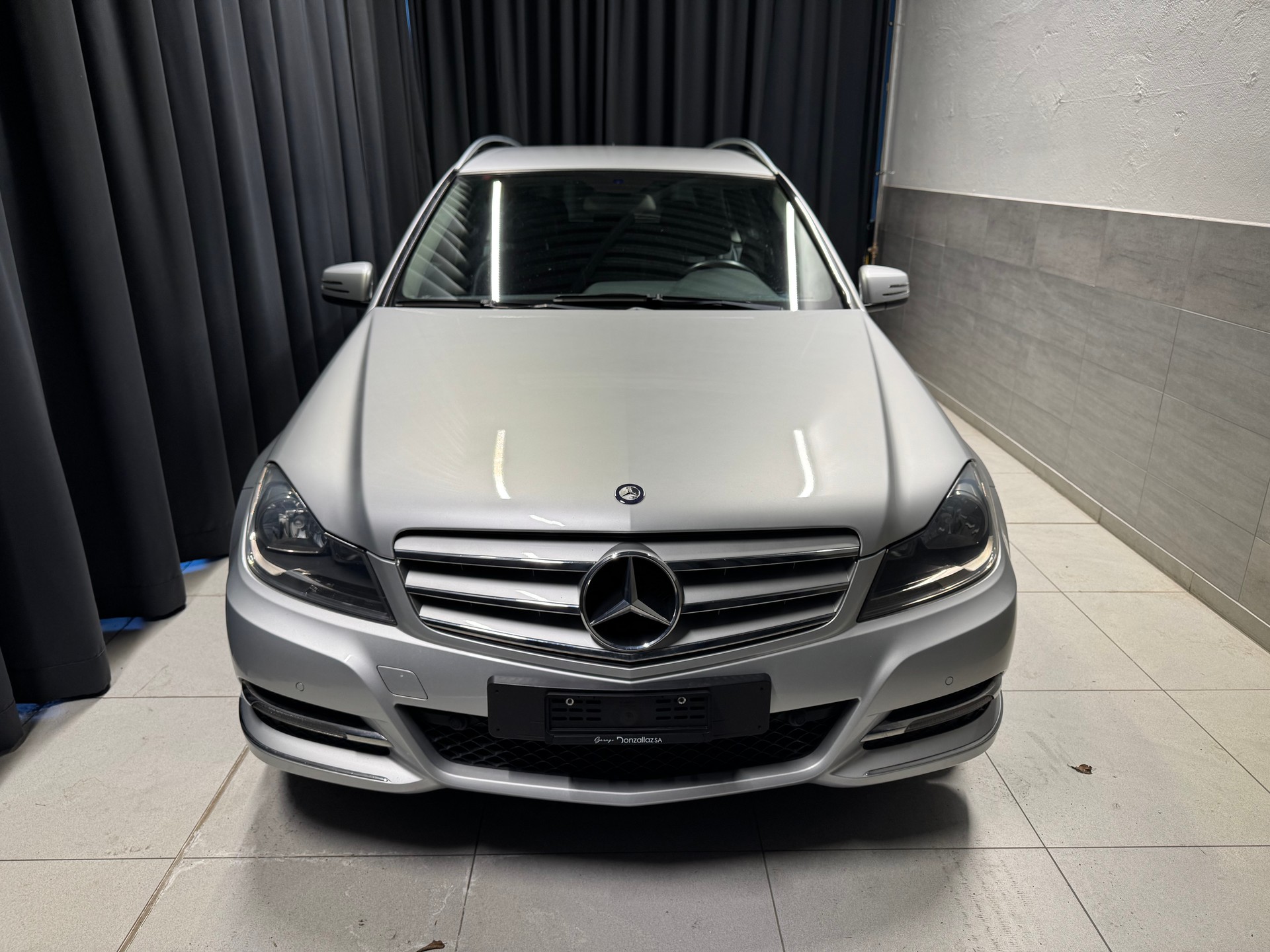 MERCEDES-BENZ C 180 Avantgarde (14)-image-1