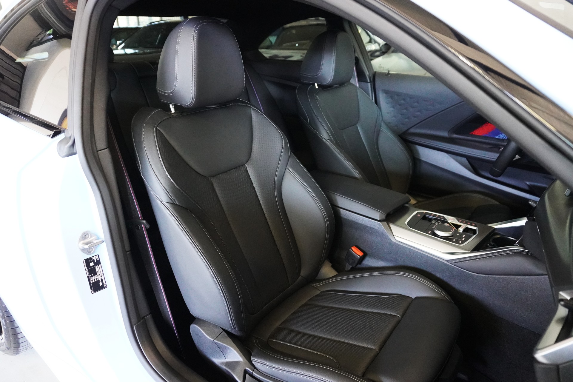 BMW M240i xDrive M Sport Pro Steptronic LCI // BMW Werksgarantie bis 01.2028 // M Zandvoort blau //-image-10