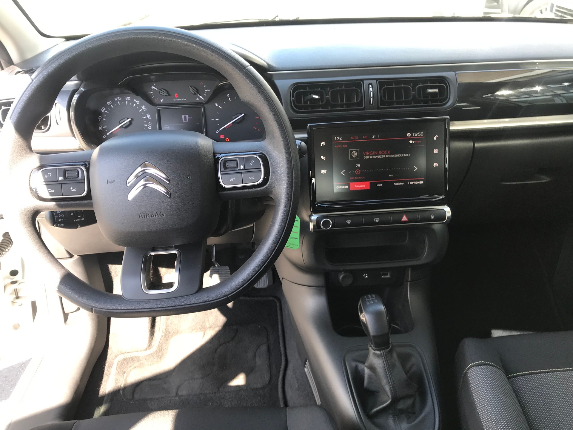CITROEN C3 1.2i PureTech Feel-image-6