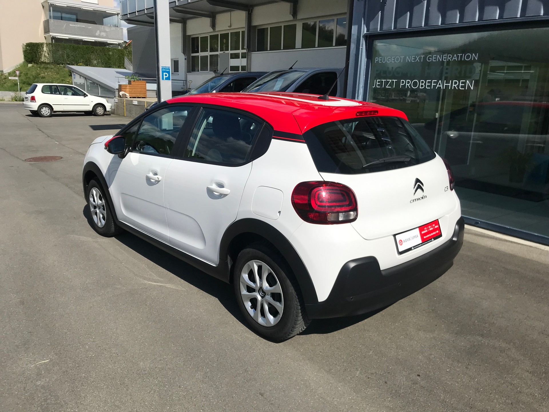 CITROEN C3 1.2i PureTech Feel-image-4