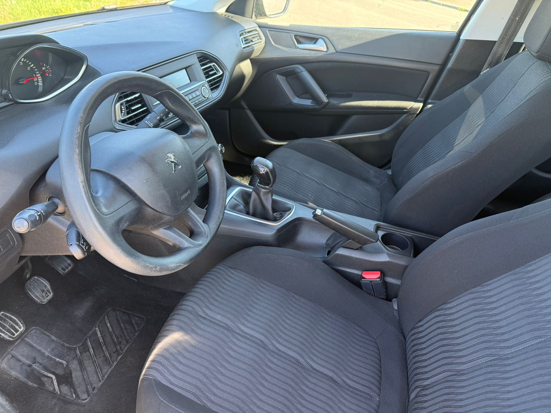 PEUGEOT 308 1.2 VTi Access-image-8