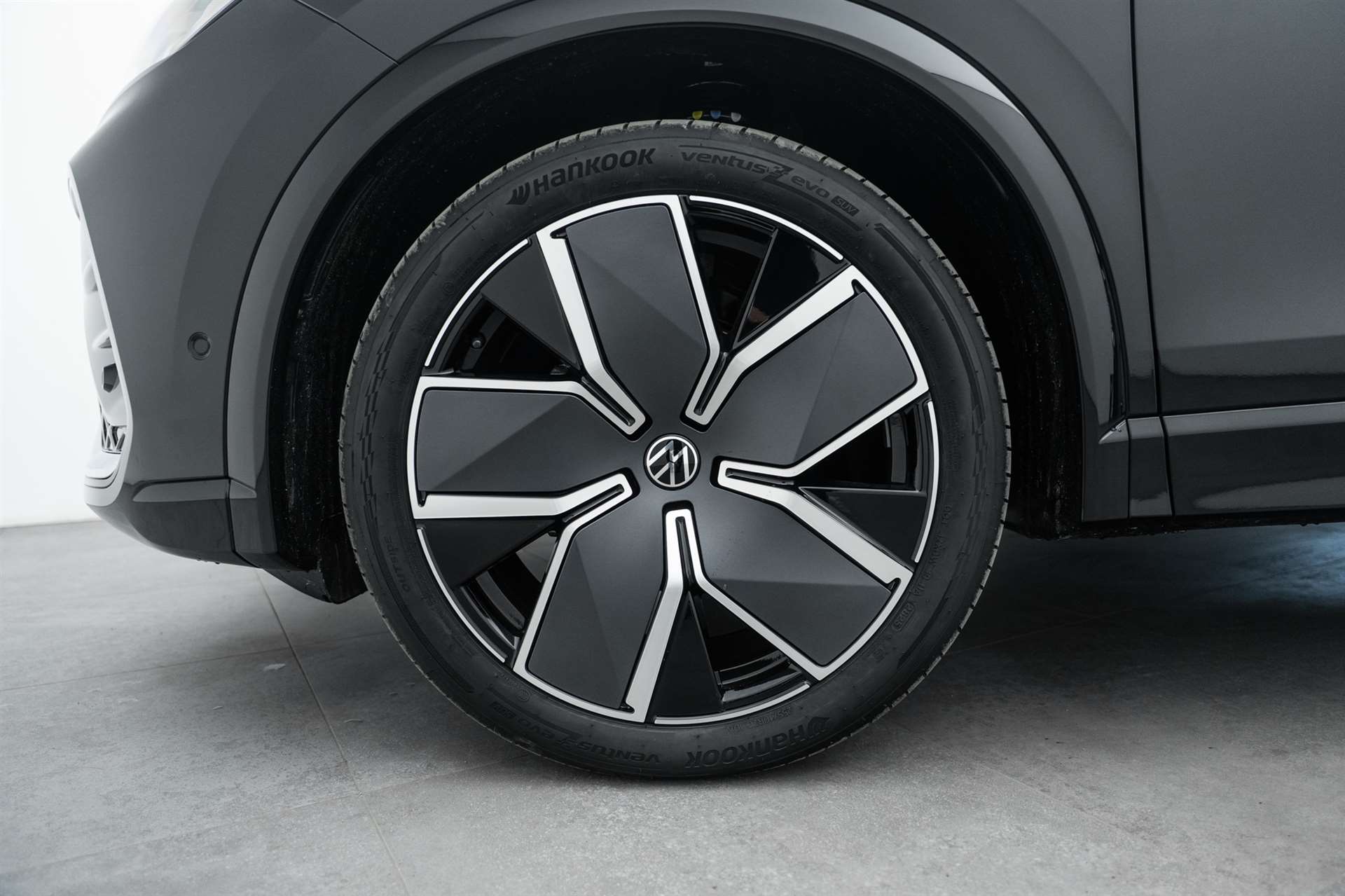 VW Tiguan 1.5 TSi evo2 mHEV R-Line DSG-Automat-image-6