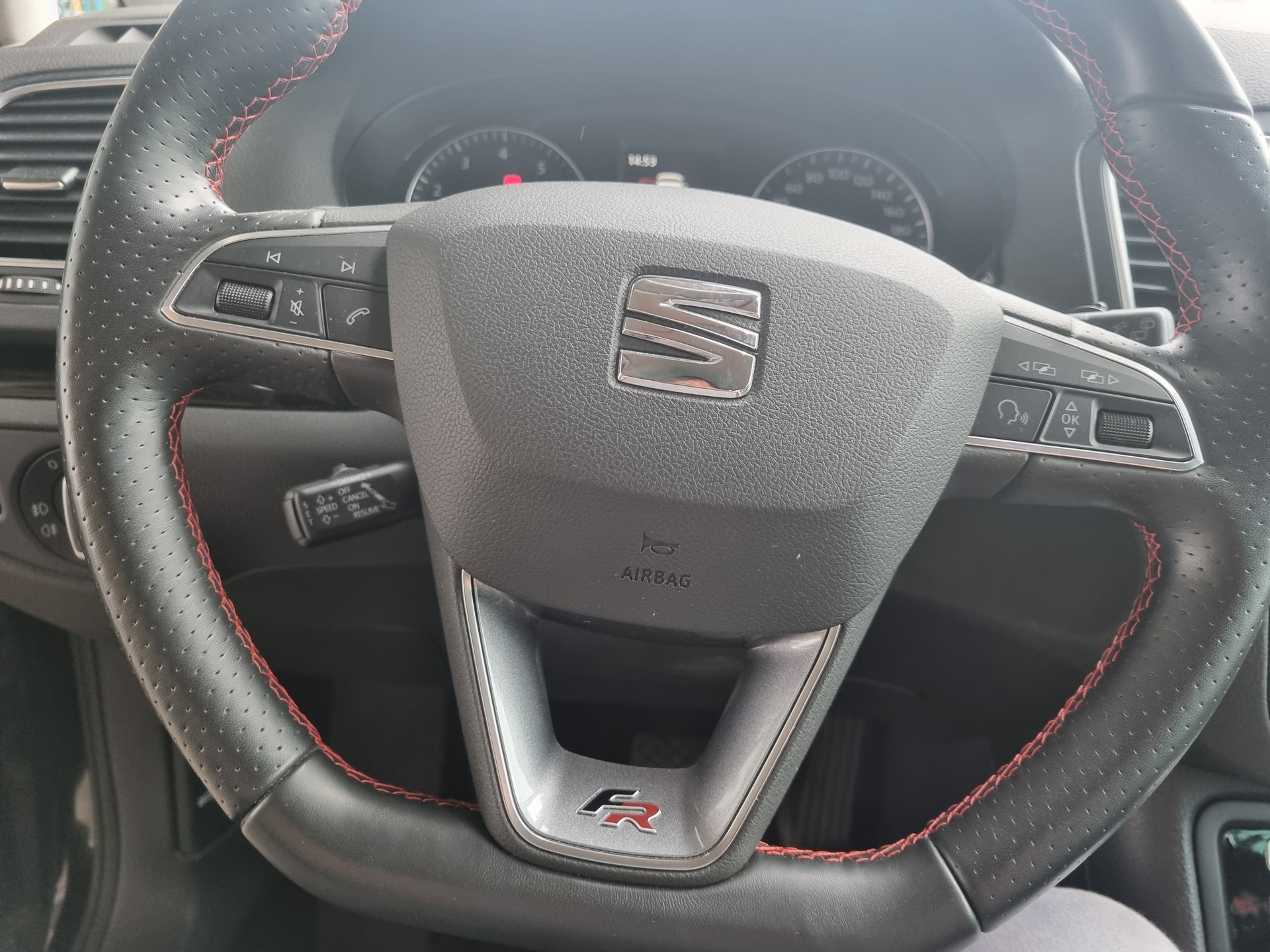 SEAT Alhambra 1.4 TSI DSG Hola FR-image-13