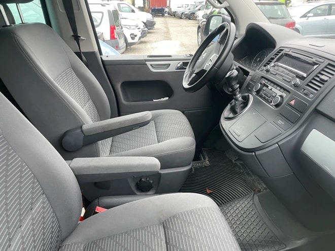 VW T5 Multivan 2.0 TDI CR Highline 4Motion-image-9