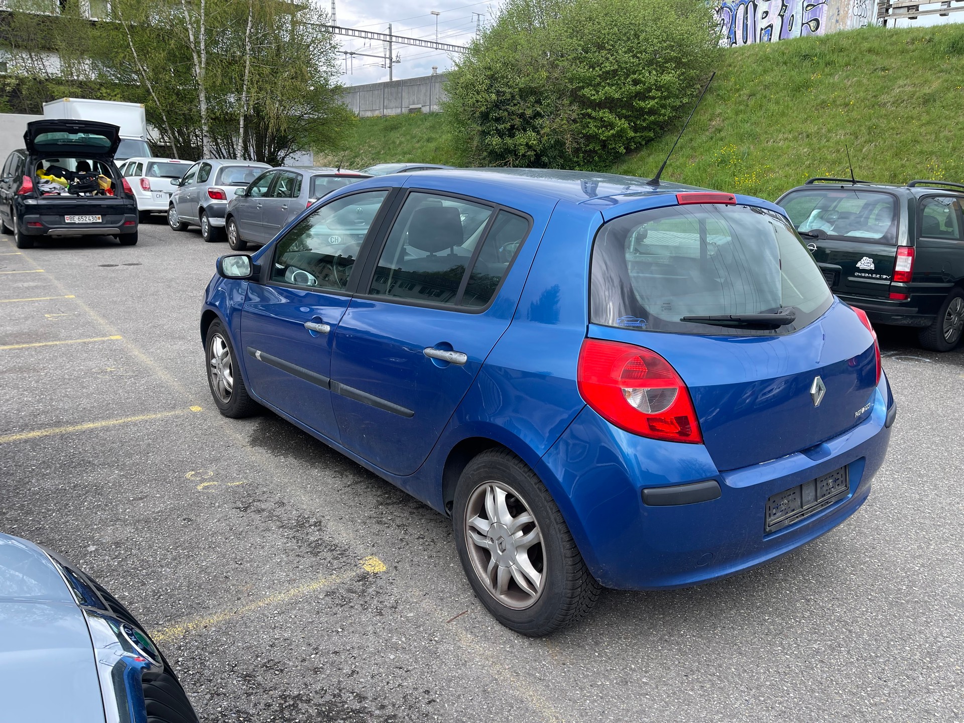 RENAULT Clio 1.6 16V Dynamique-image-3