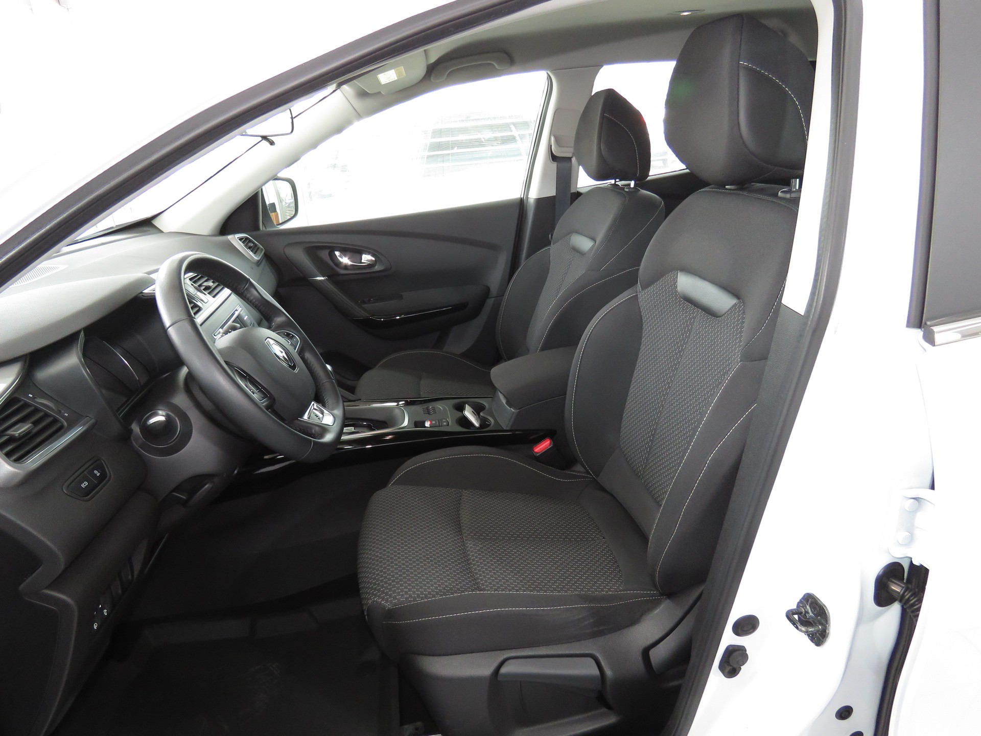 RENAULT Kadjar 1.5 dCi Zen EDC (Automat)-image-7