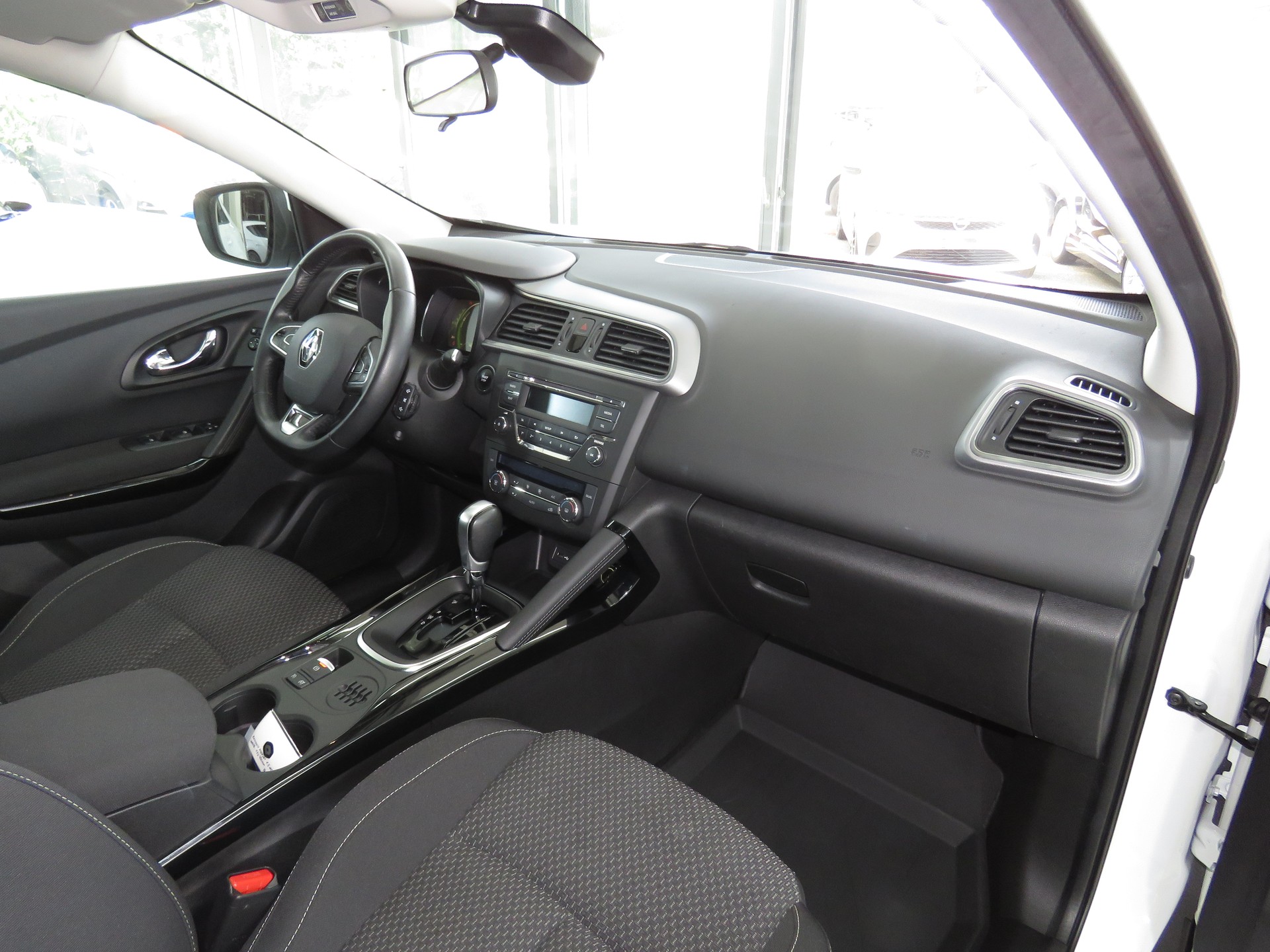 RENAULT Kadjar 1.5 dCi Zen EDC (Automat)-image-10