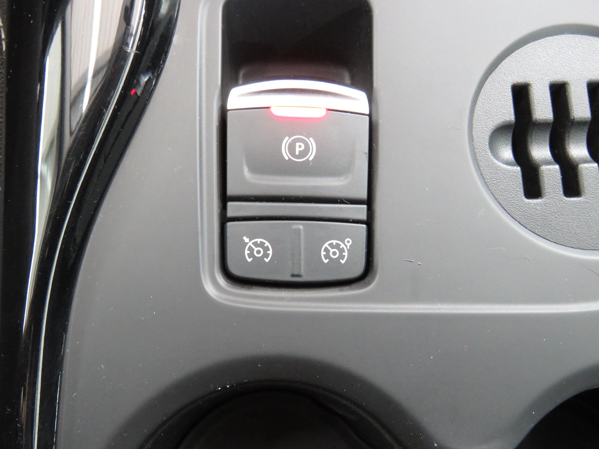 RENAULT Kadjar 1.5 dCi Zen EDC (Automat)-image-16