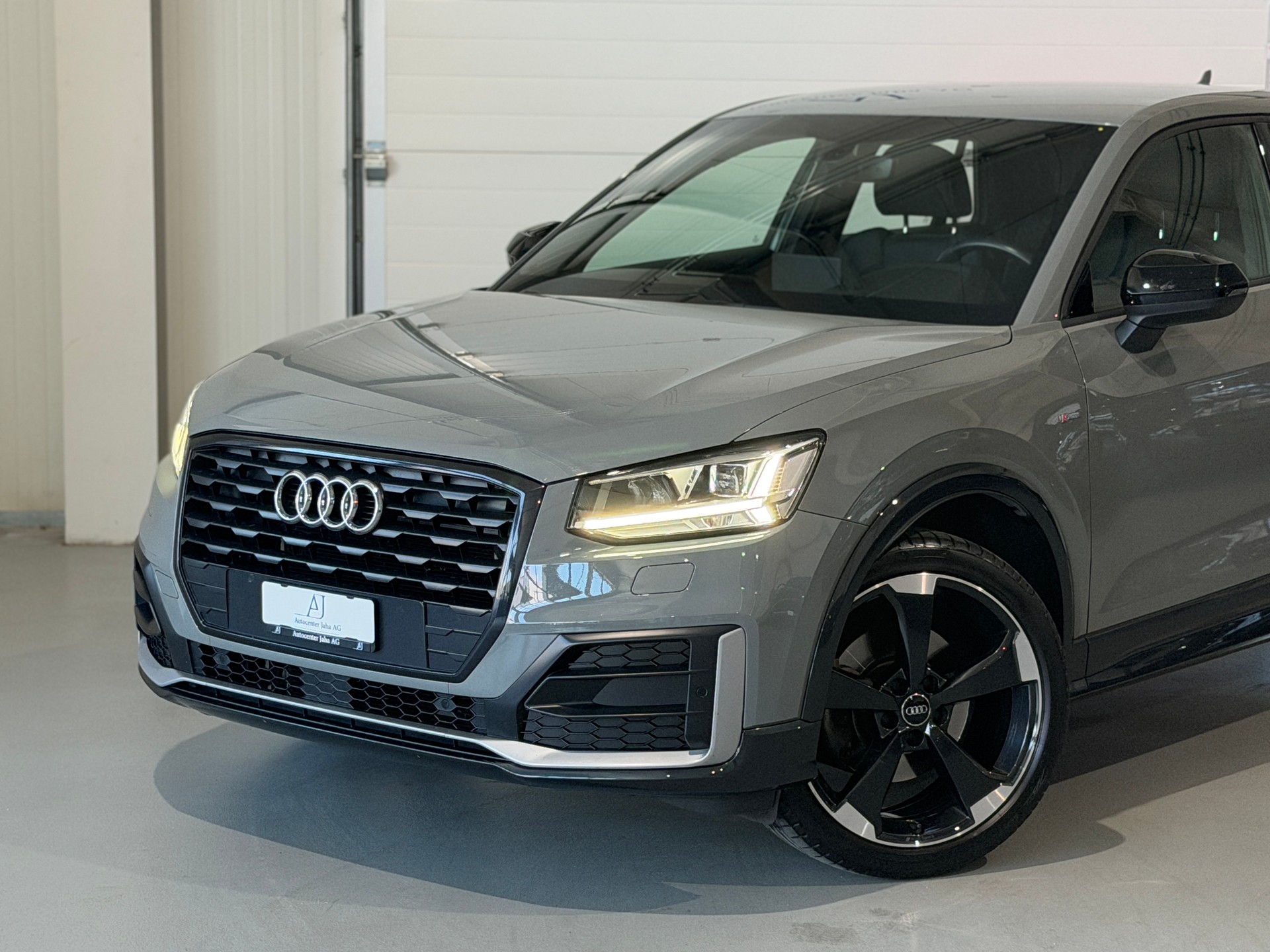 AUDI Q2 1.4 TFSI Edition # 1 S-tronic S-Line (CH)-showroom-element-1