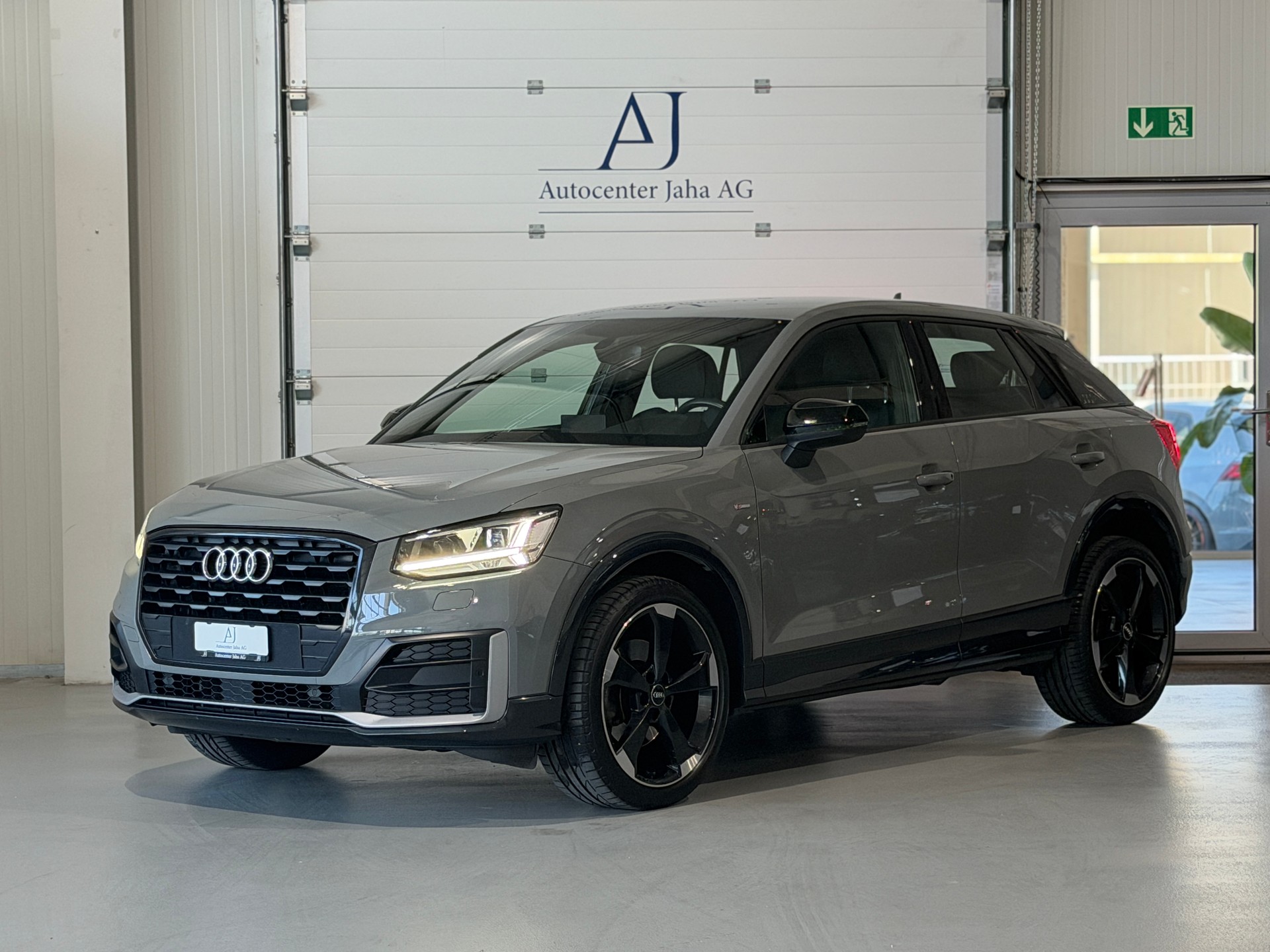 AUDI Q2 1.4 TFSI Edition # 1 S-tronic S-Line (CH)-showroom-element-2