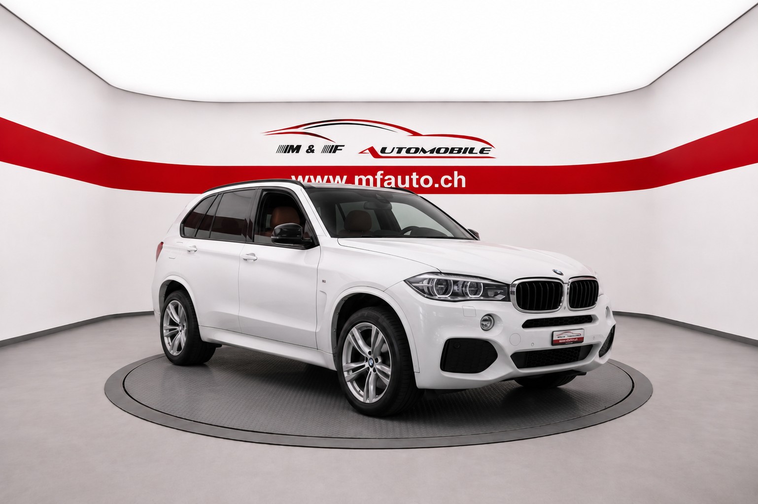 BMW X5 30d xDrive SAG M - SPORT-image-1