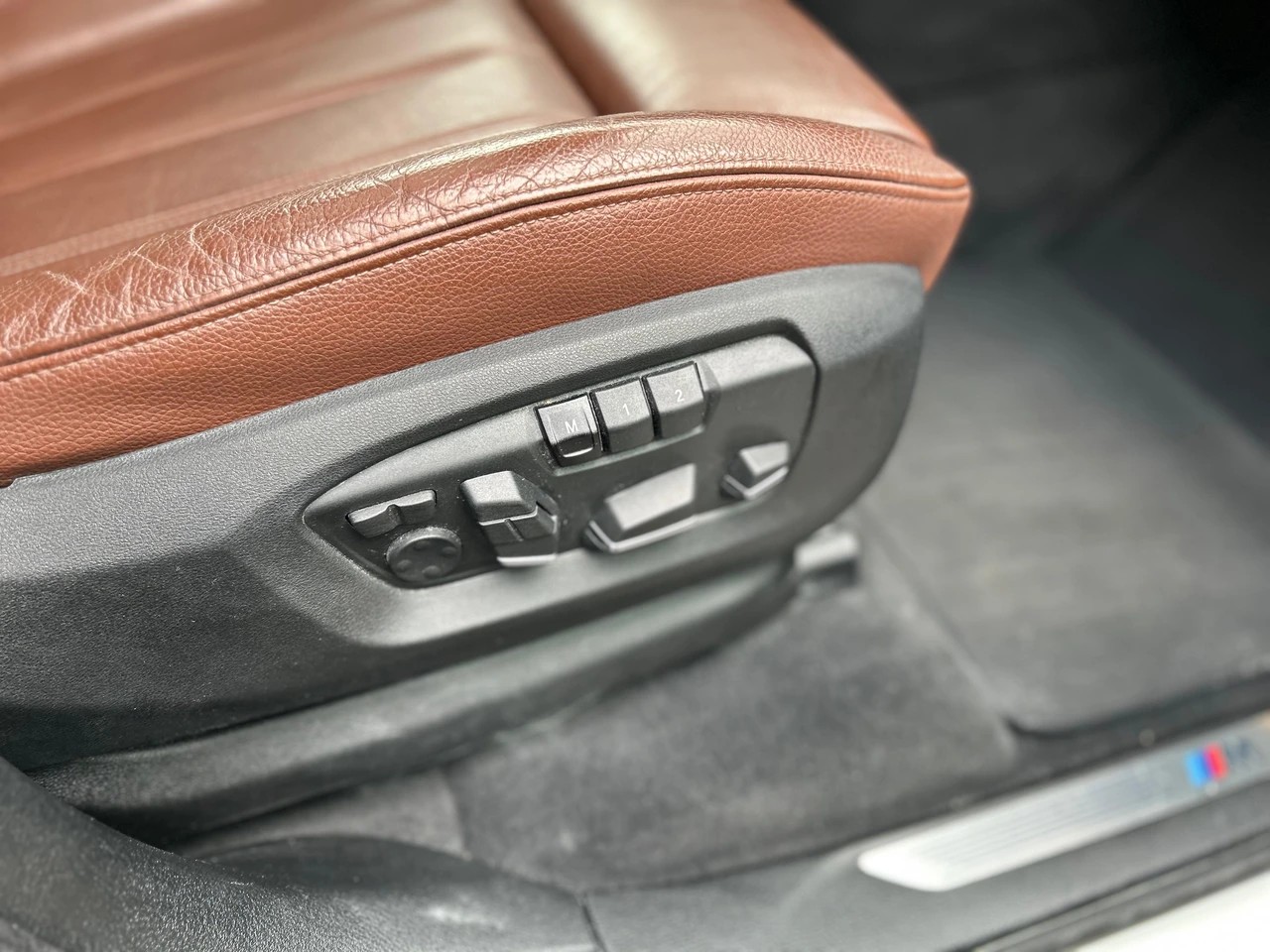 BMW X5 30d xDrive SAG M - SPORT-image-19