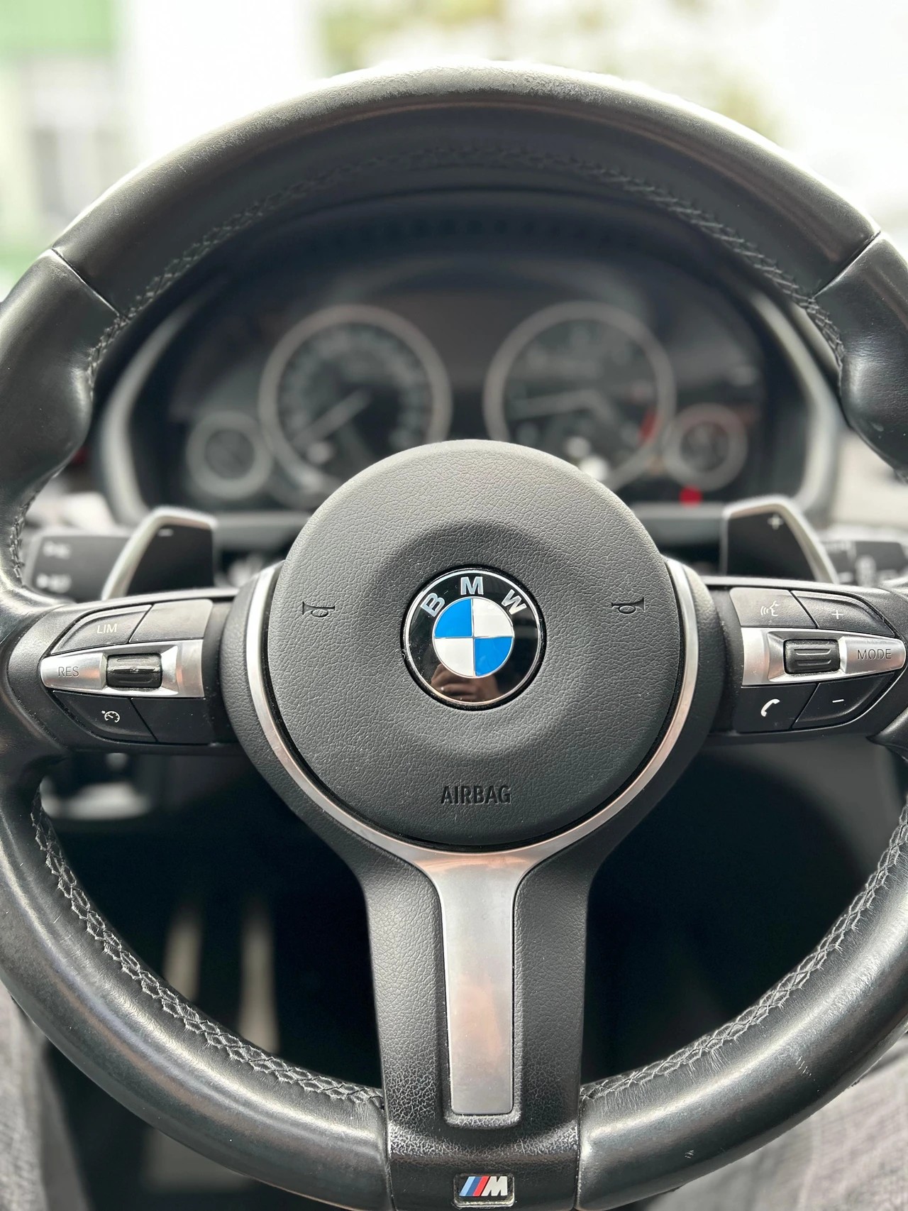 BMW X5 30d xDrive SAG M - SPORT-image-14