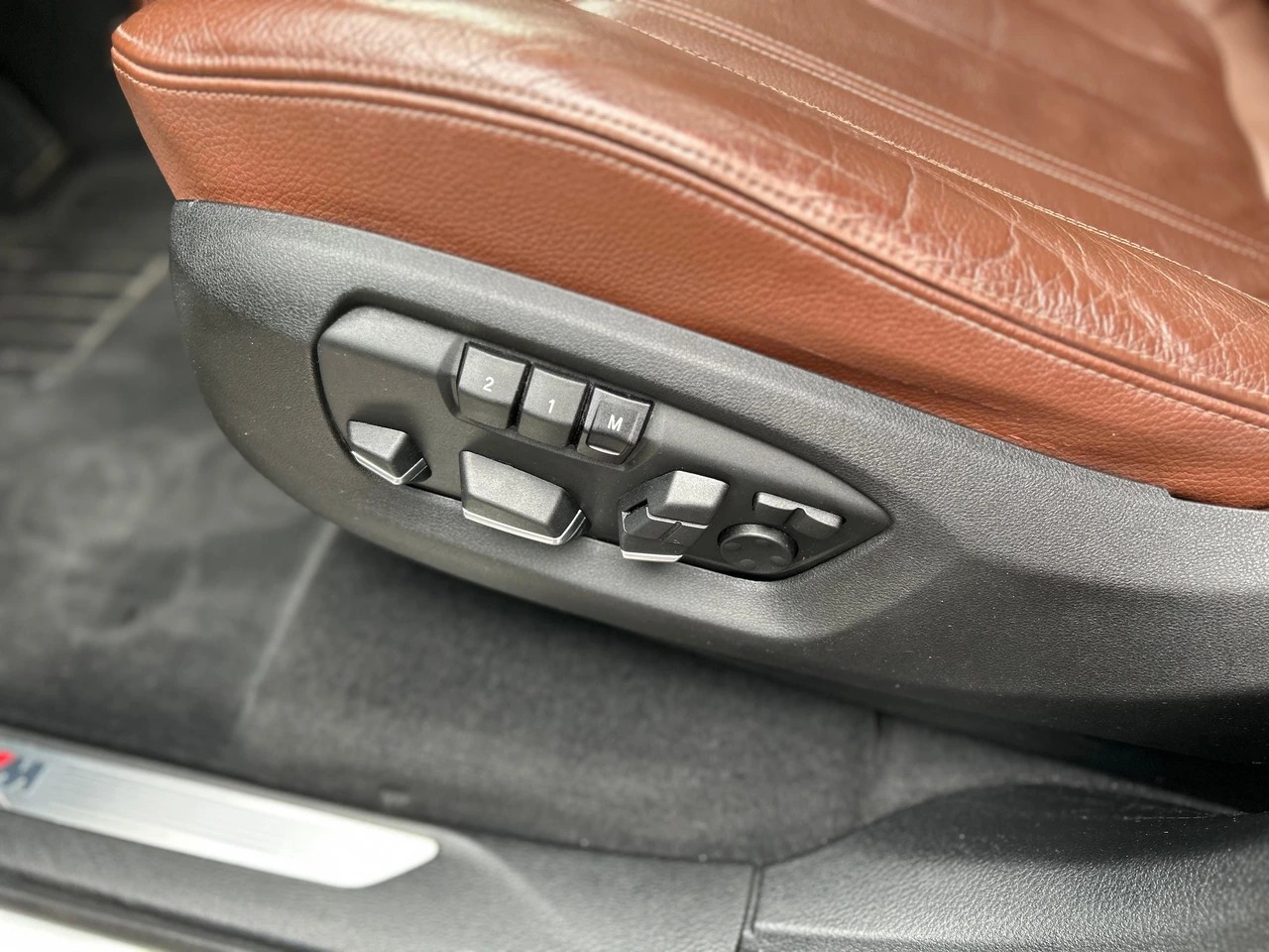 BMW X5 30d xDrive SAG M - SPORT-image-21