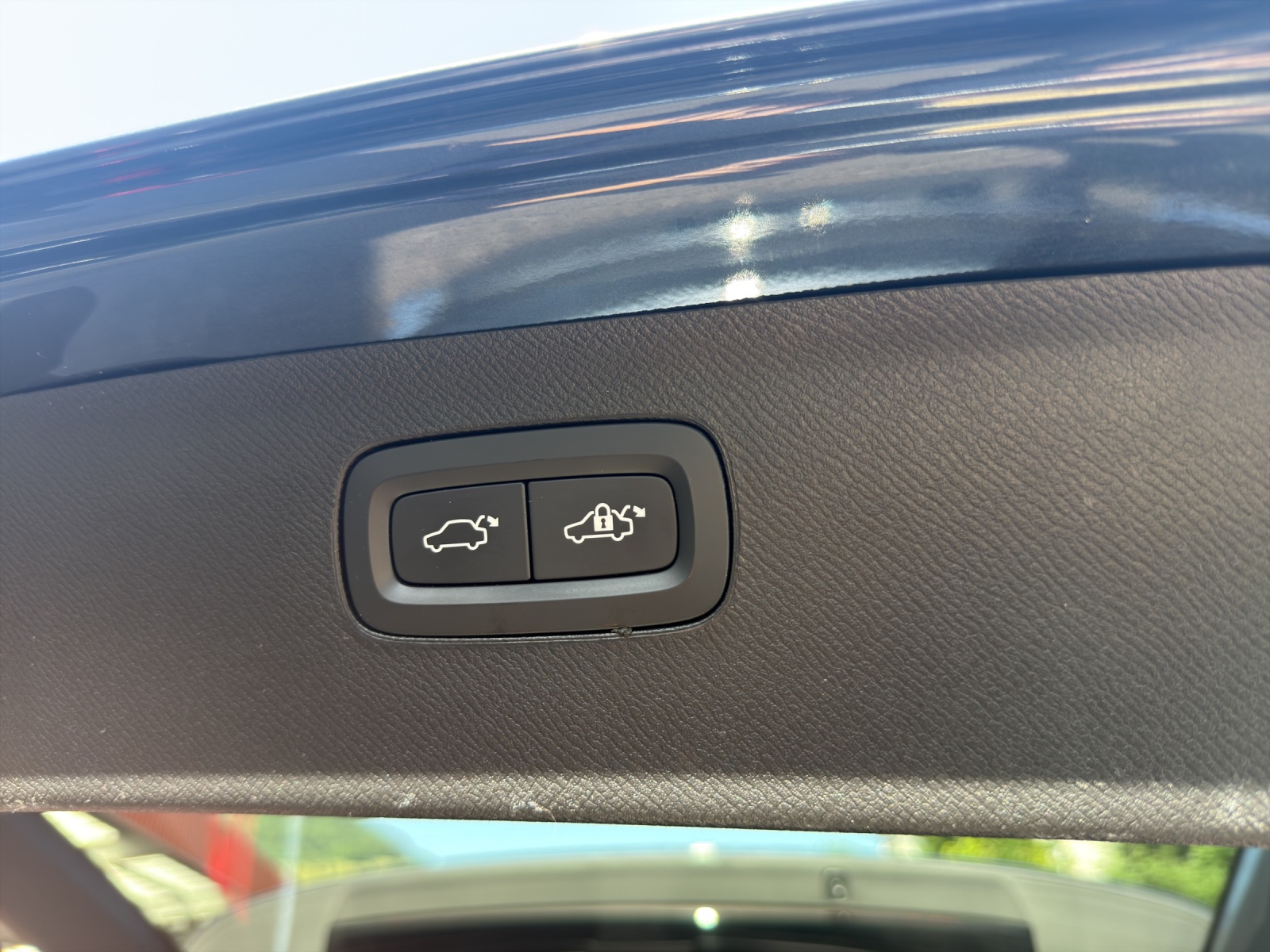 VOLVO XC90 B5 Benzin Mild Hybrid AWD Ultimate Bright Geartronic-image-16