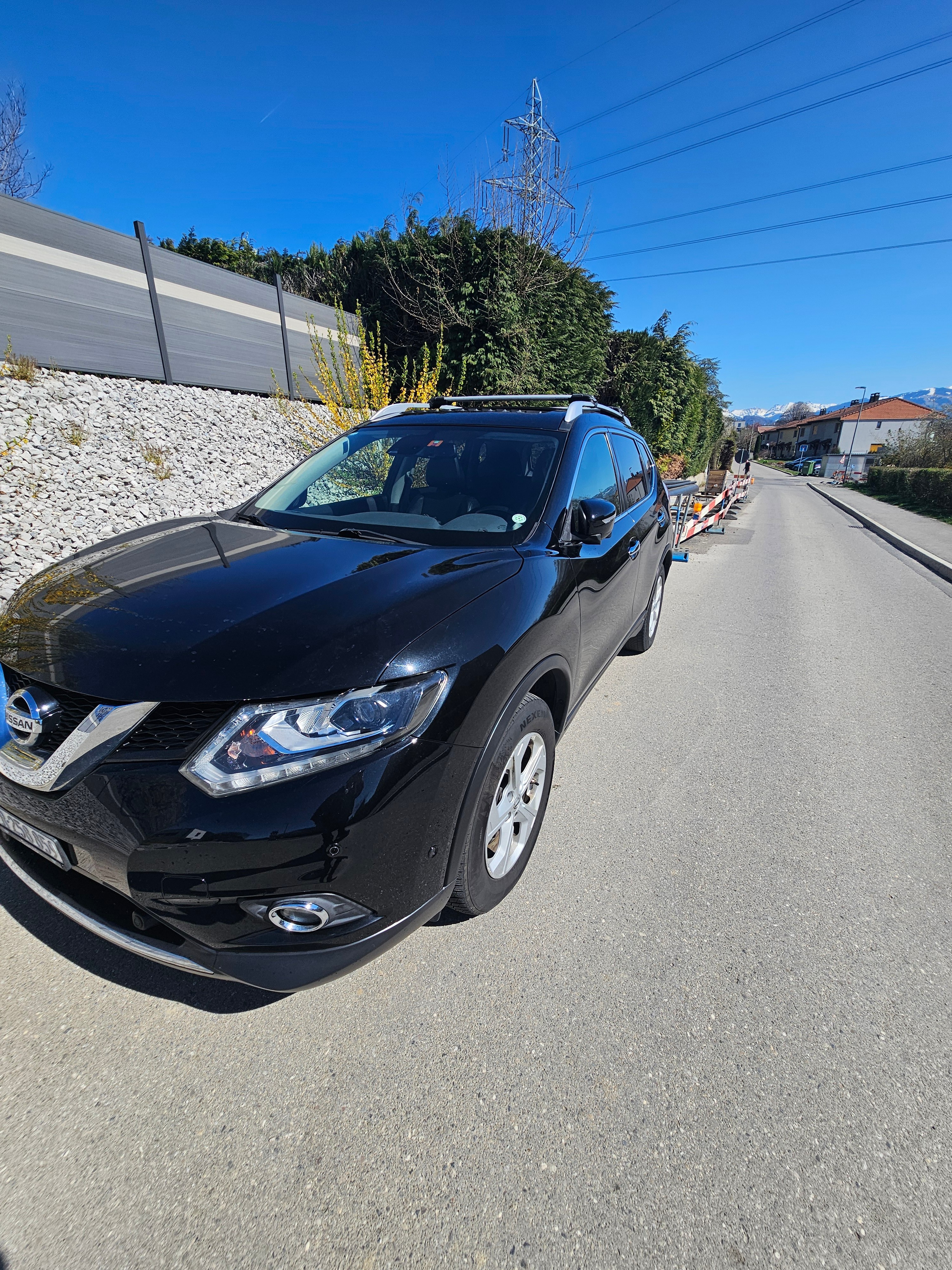 NISSAN 2.0 dCi Tekna all mode 4x4 — slika 1