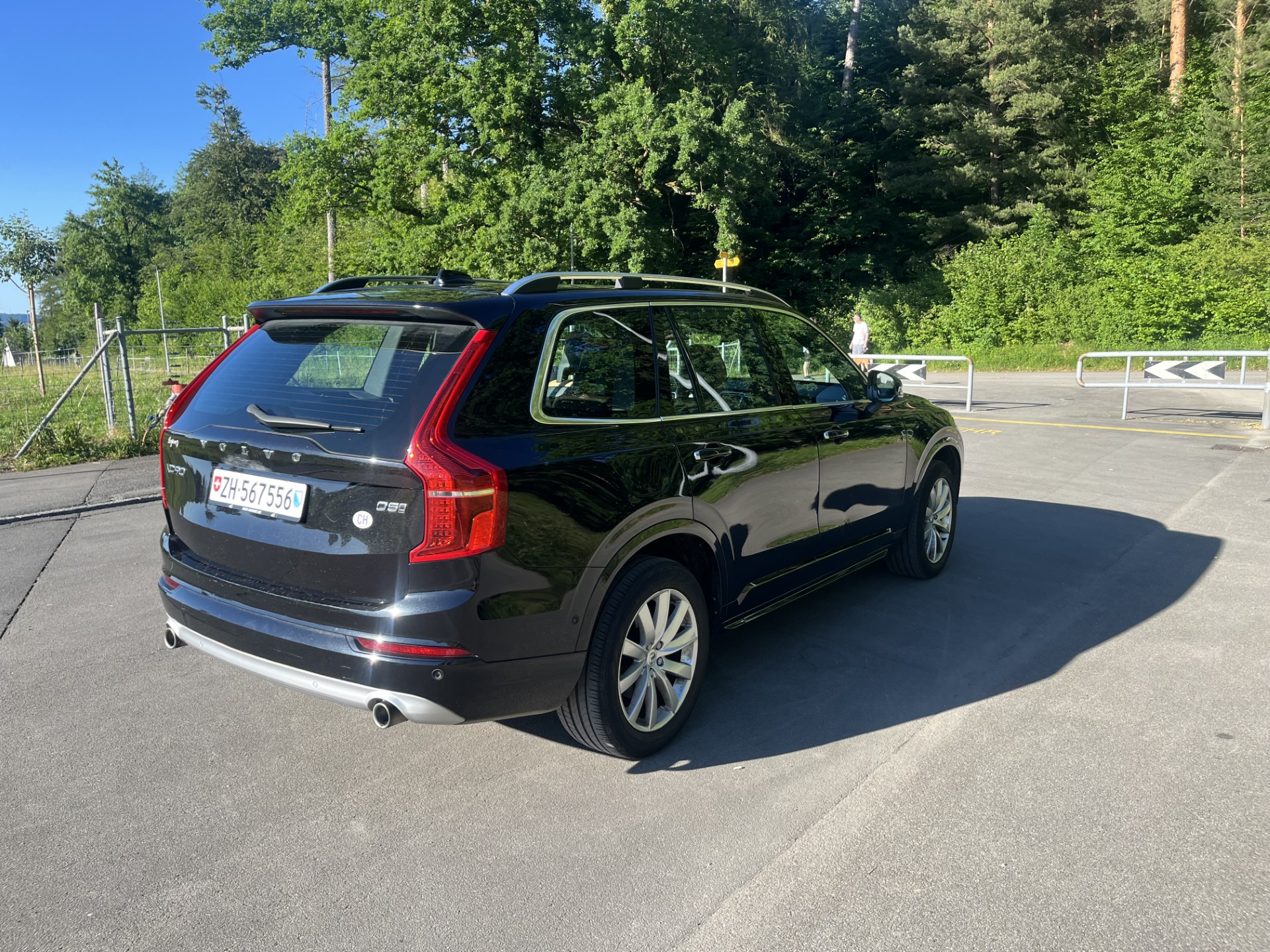 VOLVO 2.0 D5 Momentum 7P. AWD-image-4