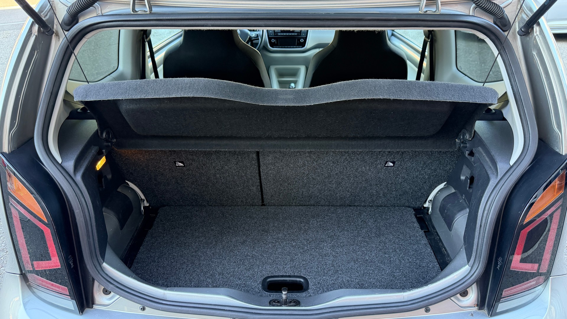 VW Up 1.0 BMT high up ASG-image-10