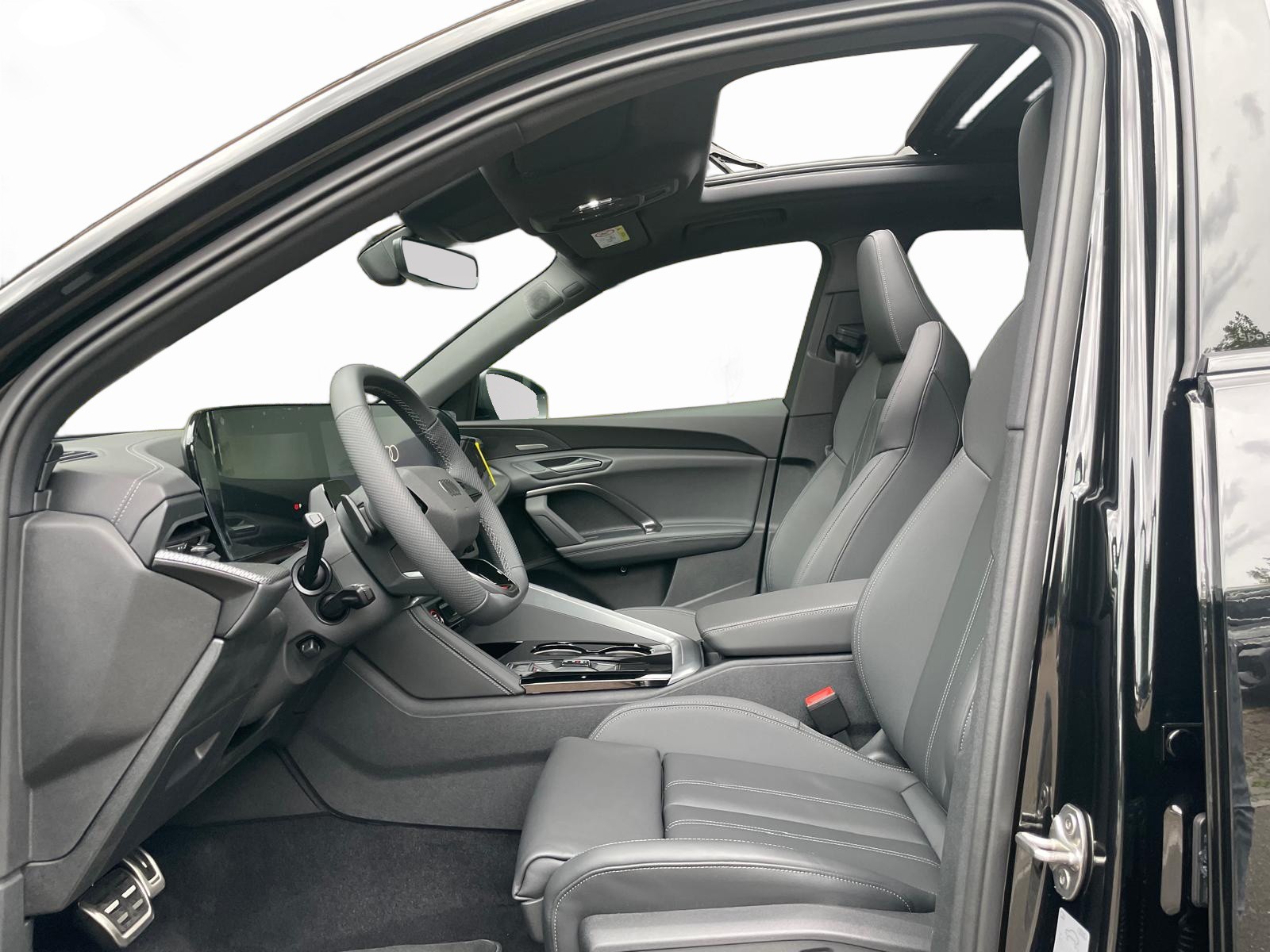 AUDI Q5 Sportback TFSI quattro 200 kW S-tronic-image-4