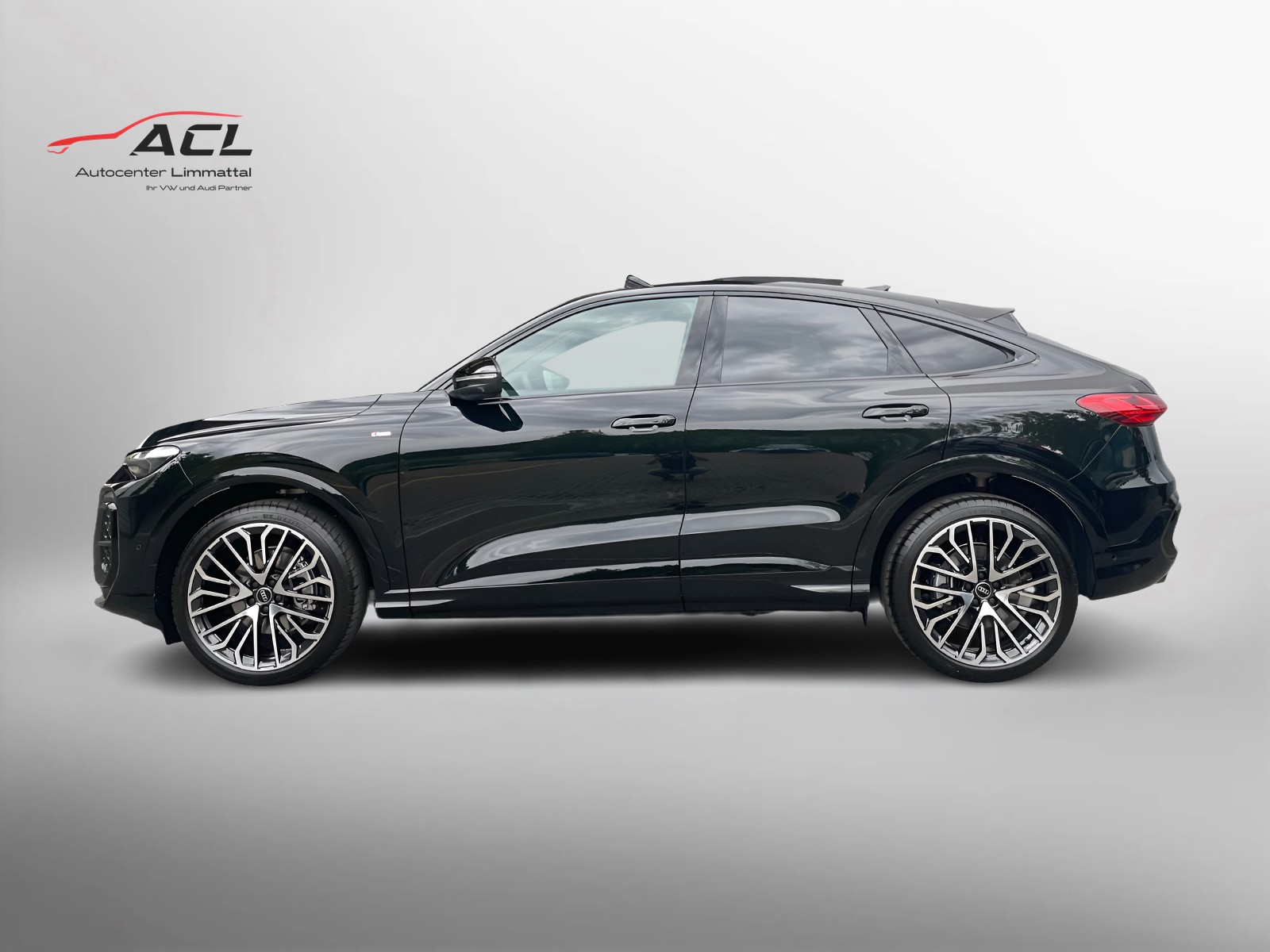 AUDI Q5 Sportback TFSI quattro 200 kW S-tronic-image-2
