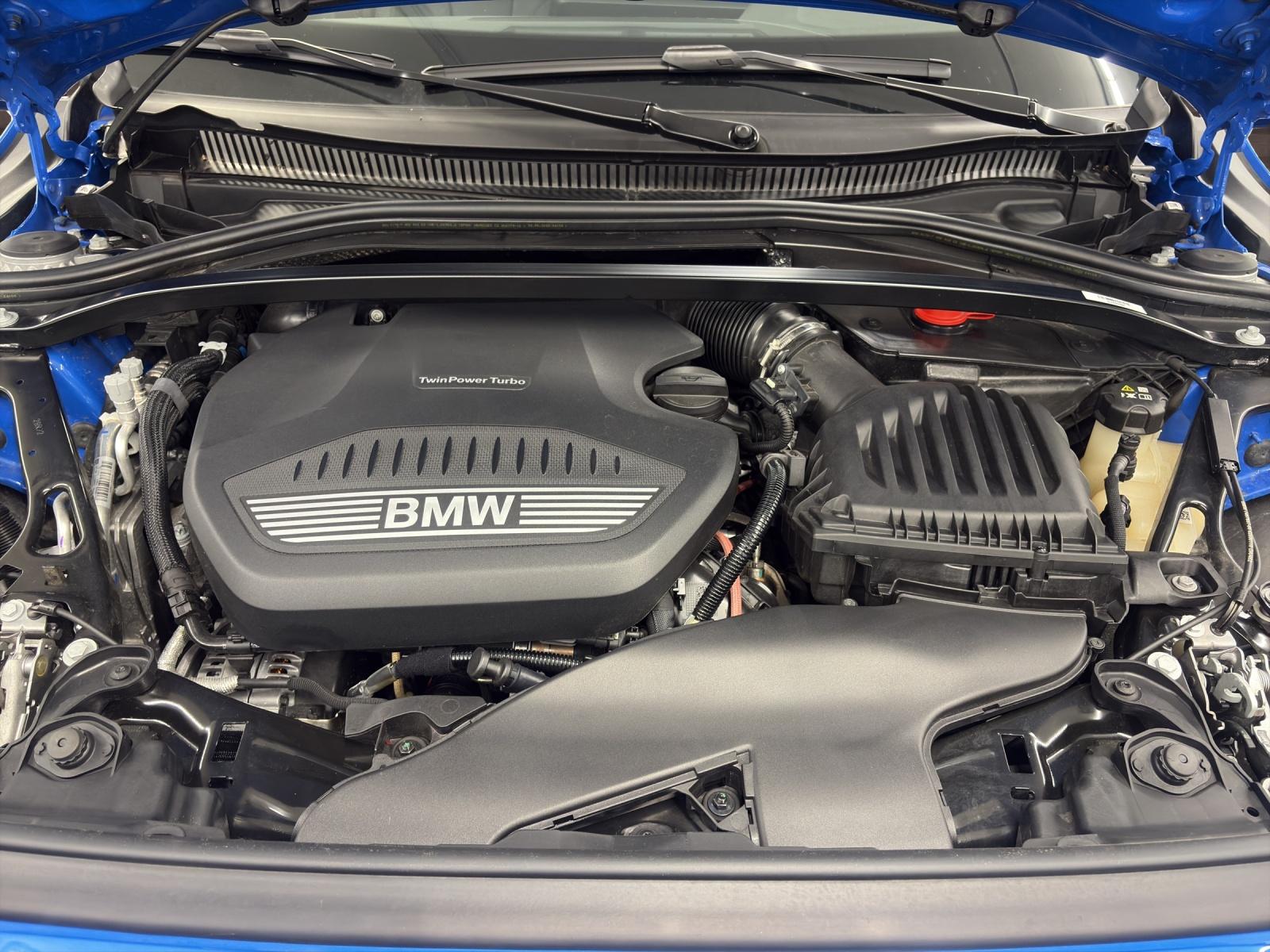 BMW 120d xDrive M SPORT-image-23