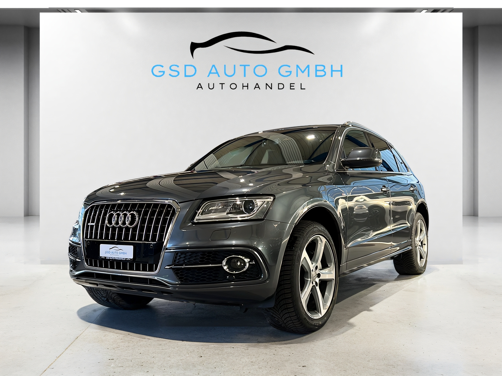 AUDI Q5 3.0 TFSI qu**S-Line,AHK,Rückfahrtkam,Panodach,Frisch ab MFK**-image-0