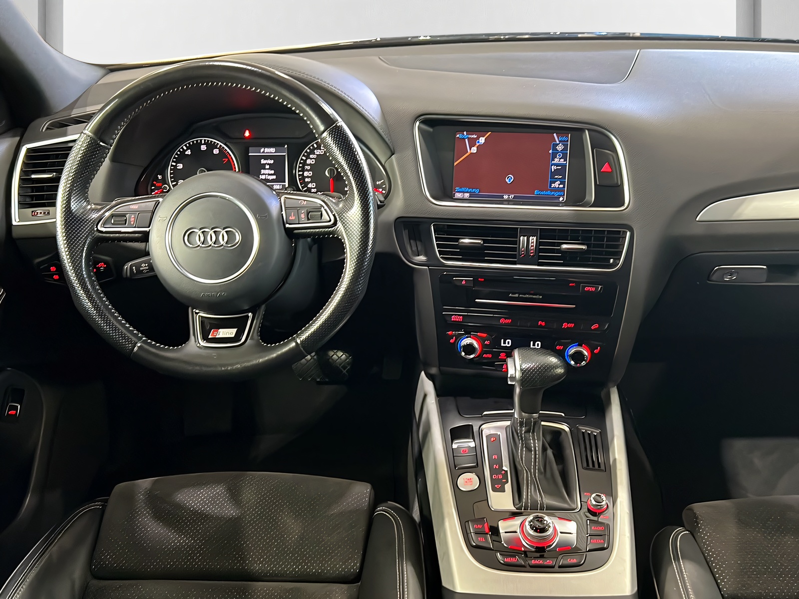 AUDI Q5 3.0 TFSI qu**S-Line,AHK,Rückfahrtkam,Panodach,Frisch ab MFK**-image-7