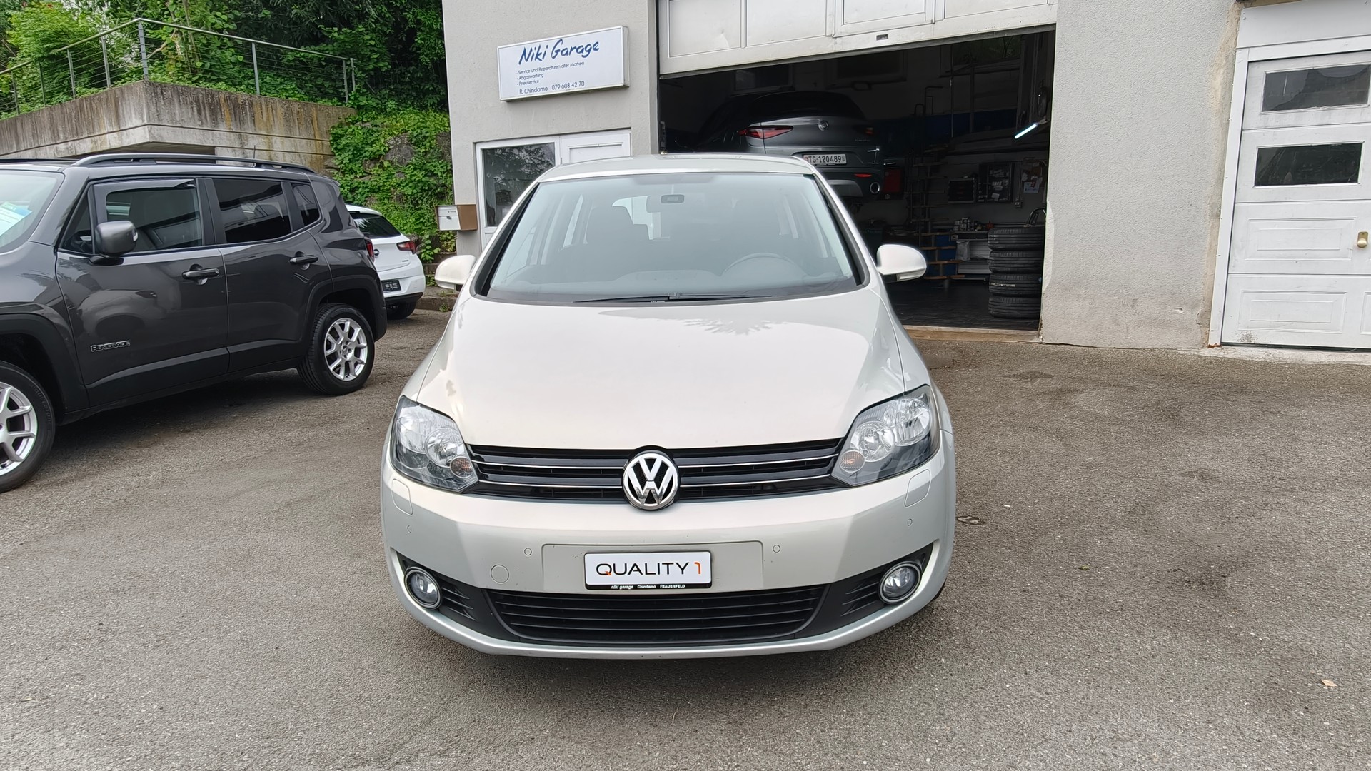 VW Golf Plus 1.4 TSI Comfortline DSG-showroom-element-1
