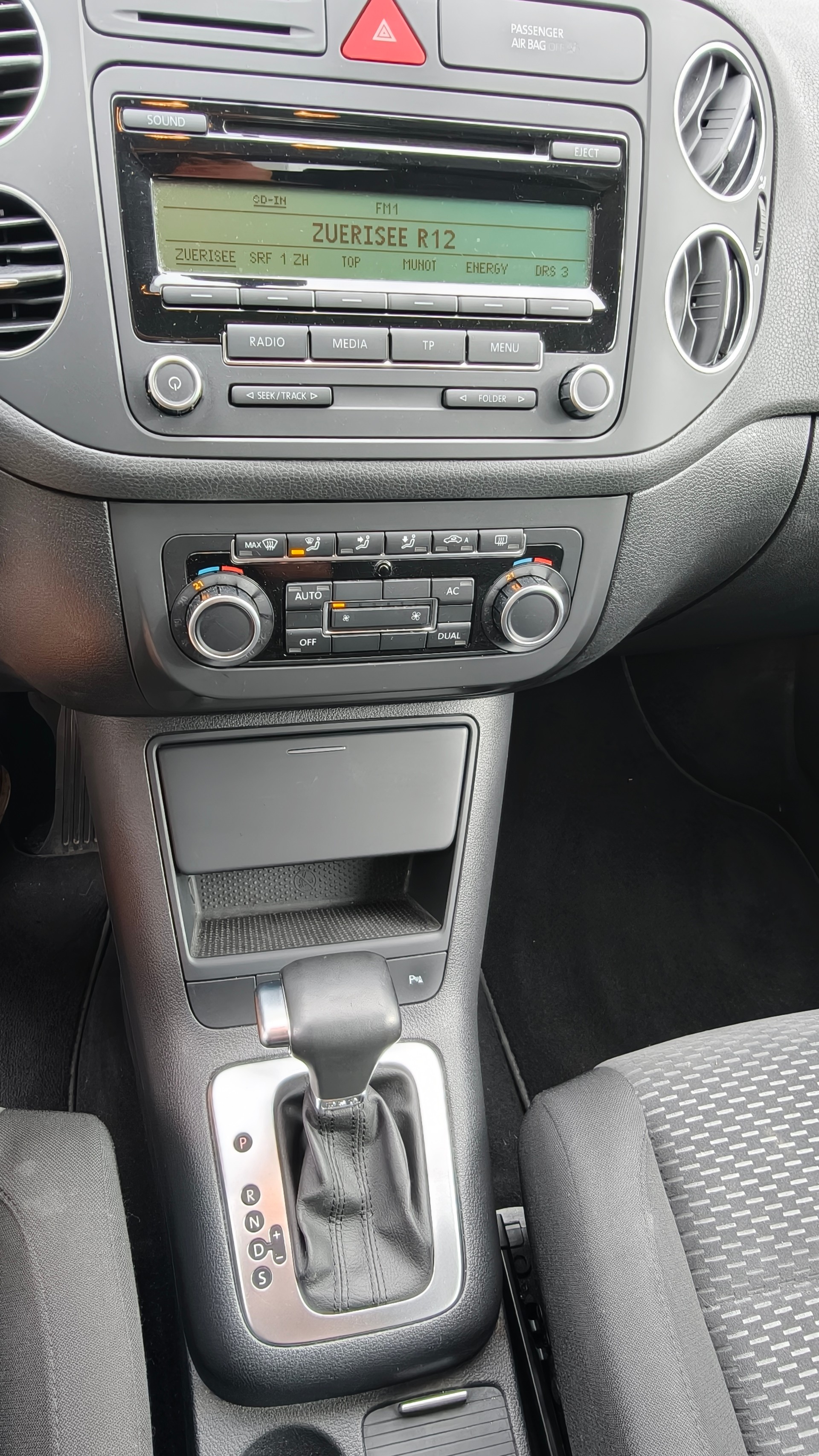 VW Golf Plus 1.4 TSI Comfortline DSG-image-13