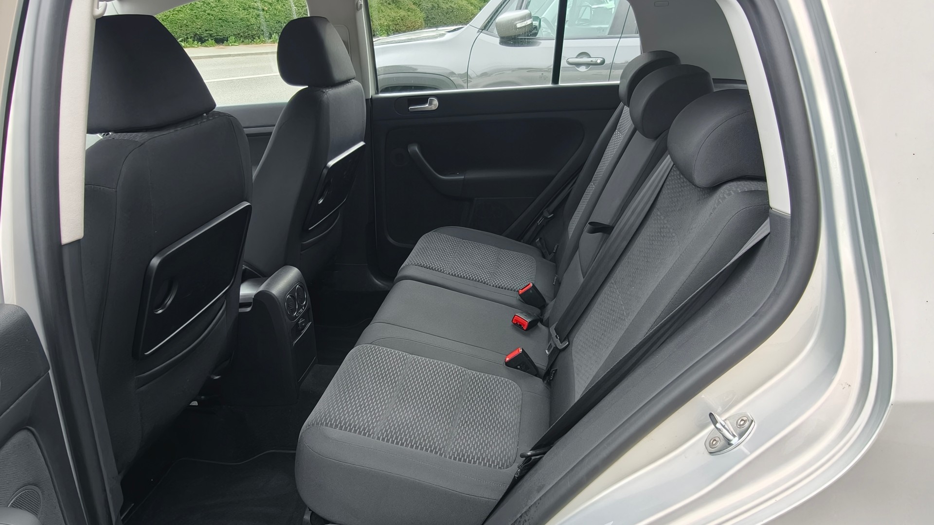VW Golf Plus 1.4 TSI Comfortline DSG-image-8