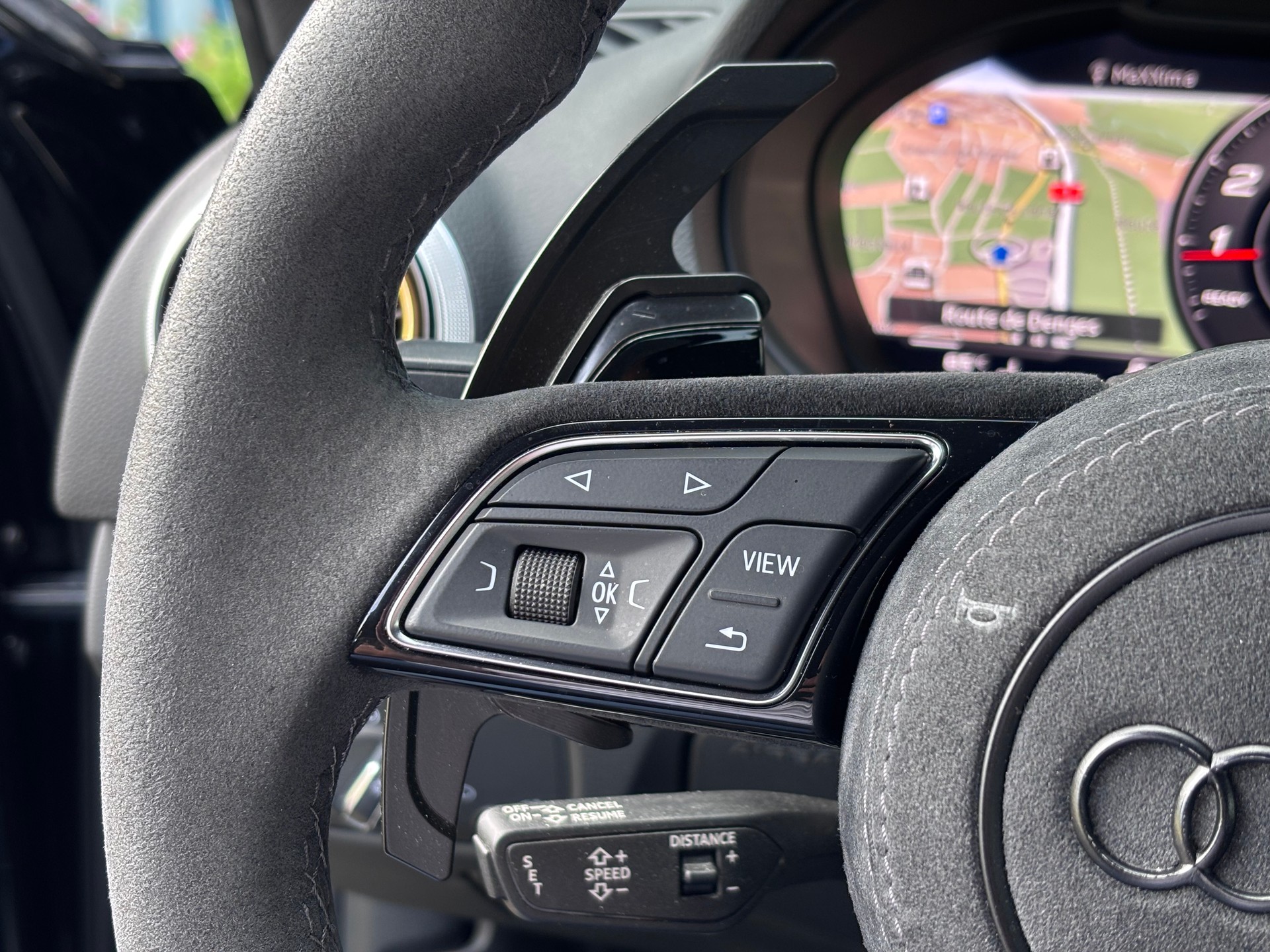 AUDI RS3 Sportback 2.5 TSI quattro S-tronic *Configuration unique - NO FAP - Freins Carbone*-image-24