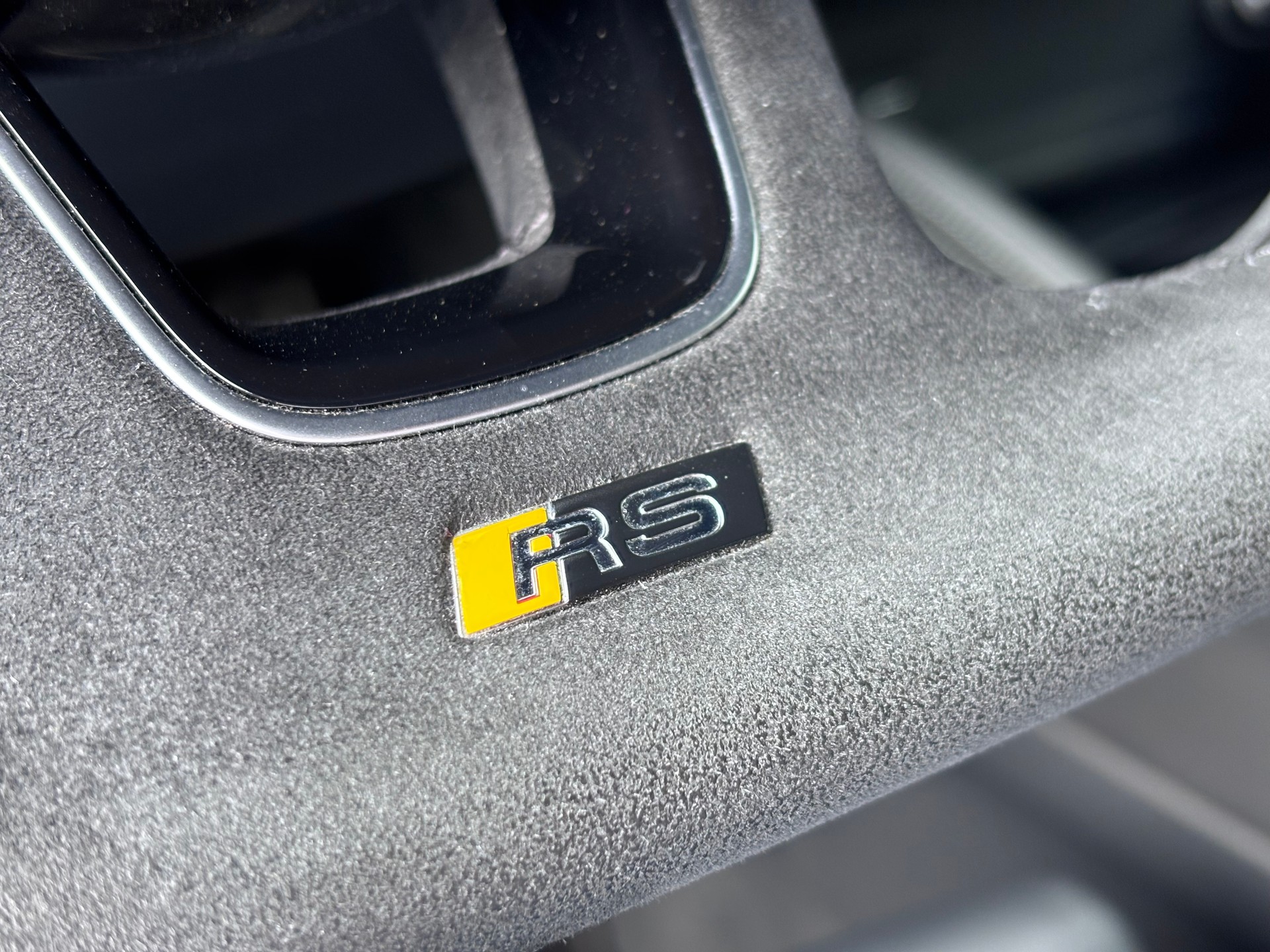 AUDI RS3 Sportback 2.5 TSI quattro S-tronic *Configuration unique - NO FAP - Freins Carbone*-image-26